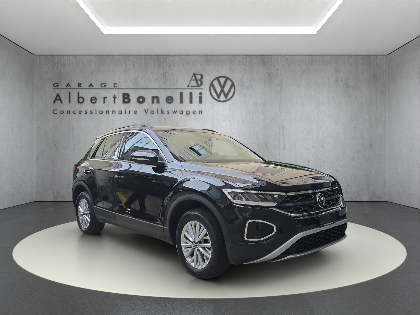 VW T-Roc 1.5 TSI EVO Life DSG-showroom-element-3