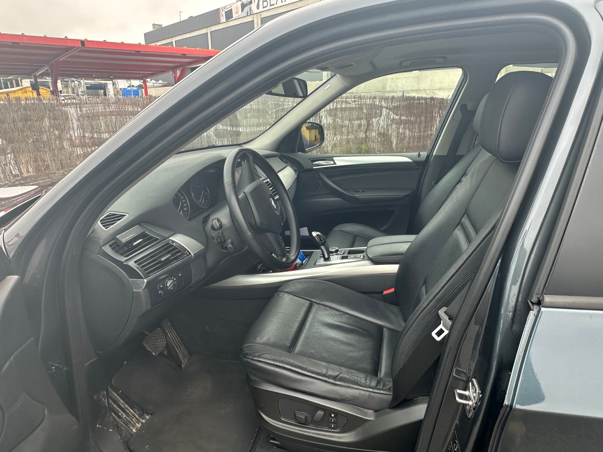 TESLA BMX. X5 40d - 213.000 km-image-5