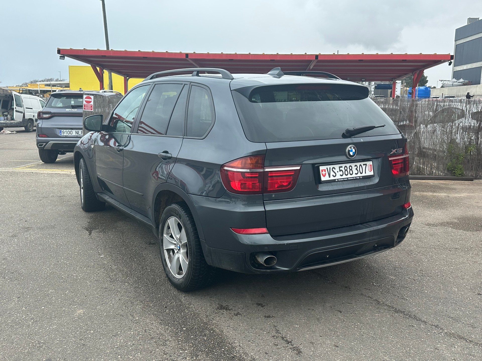 TESLA BMX. X5 40d - 213.000 km-image-2