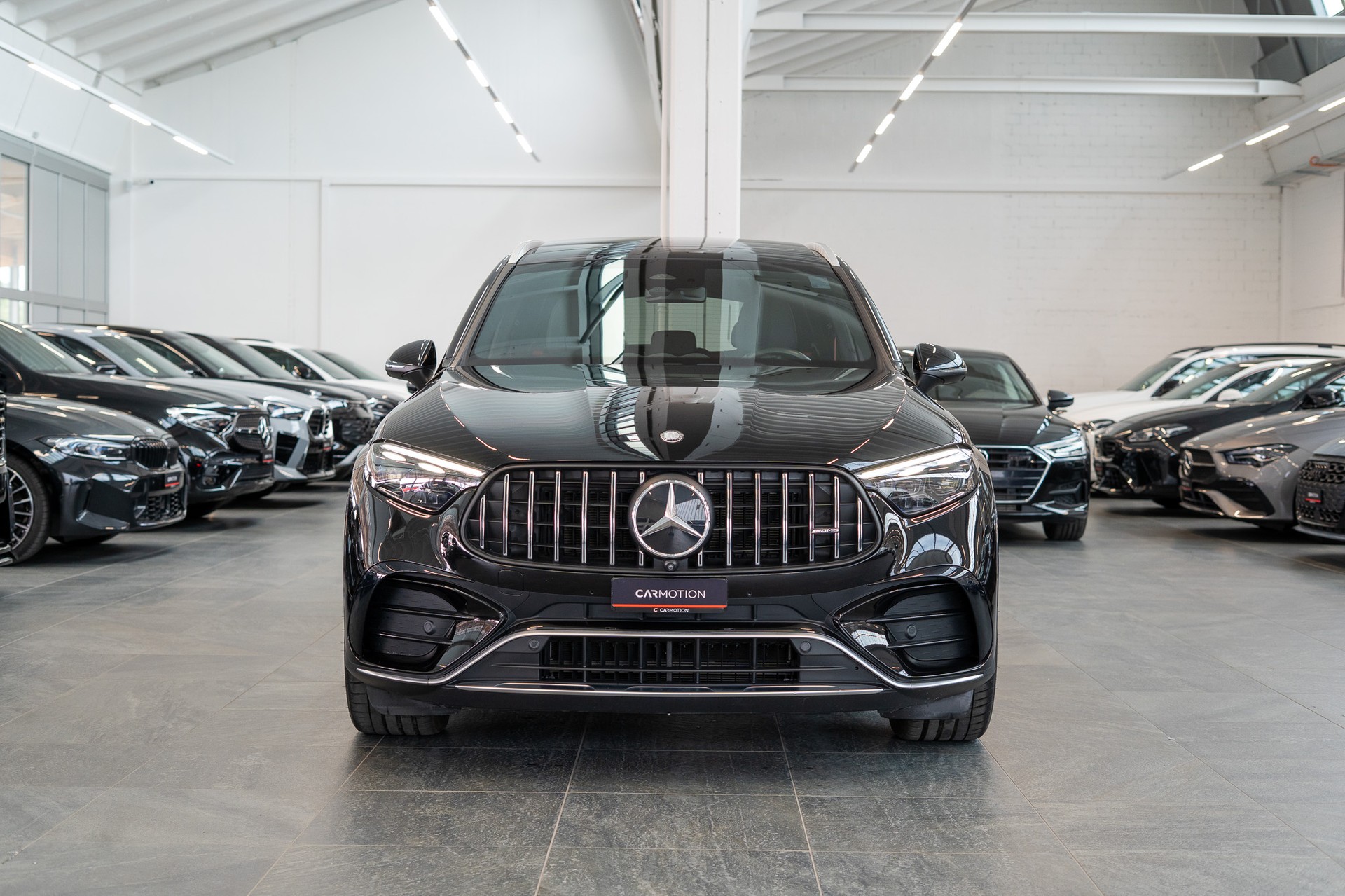 MERCEDES-BENZ GLC 43 AMG 4matic / Panorama / Performance Auspuff / 360°Kamera-image-1