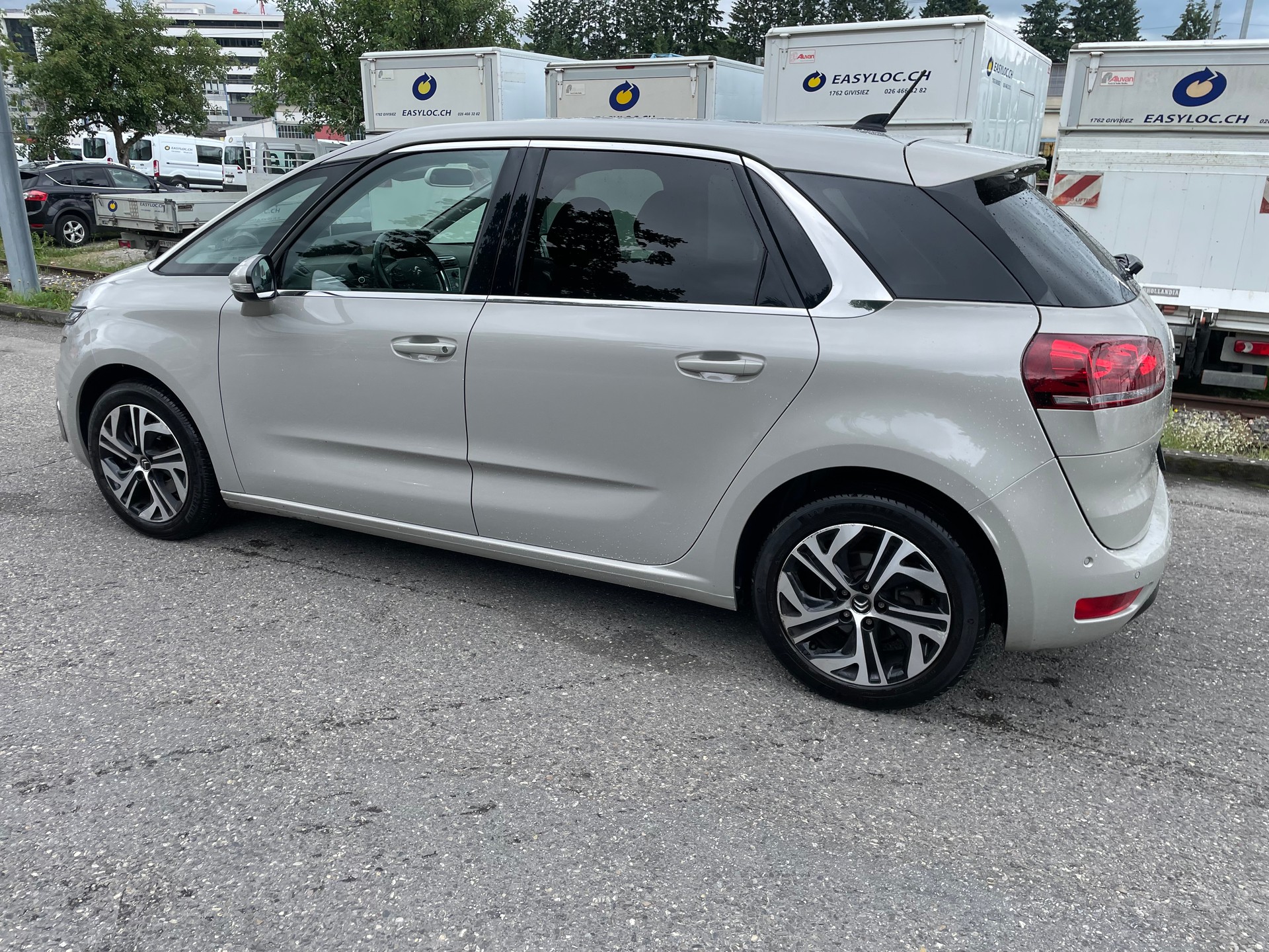 CITROEN C4 Spacetourer 1.2-image-4