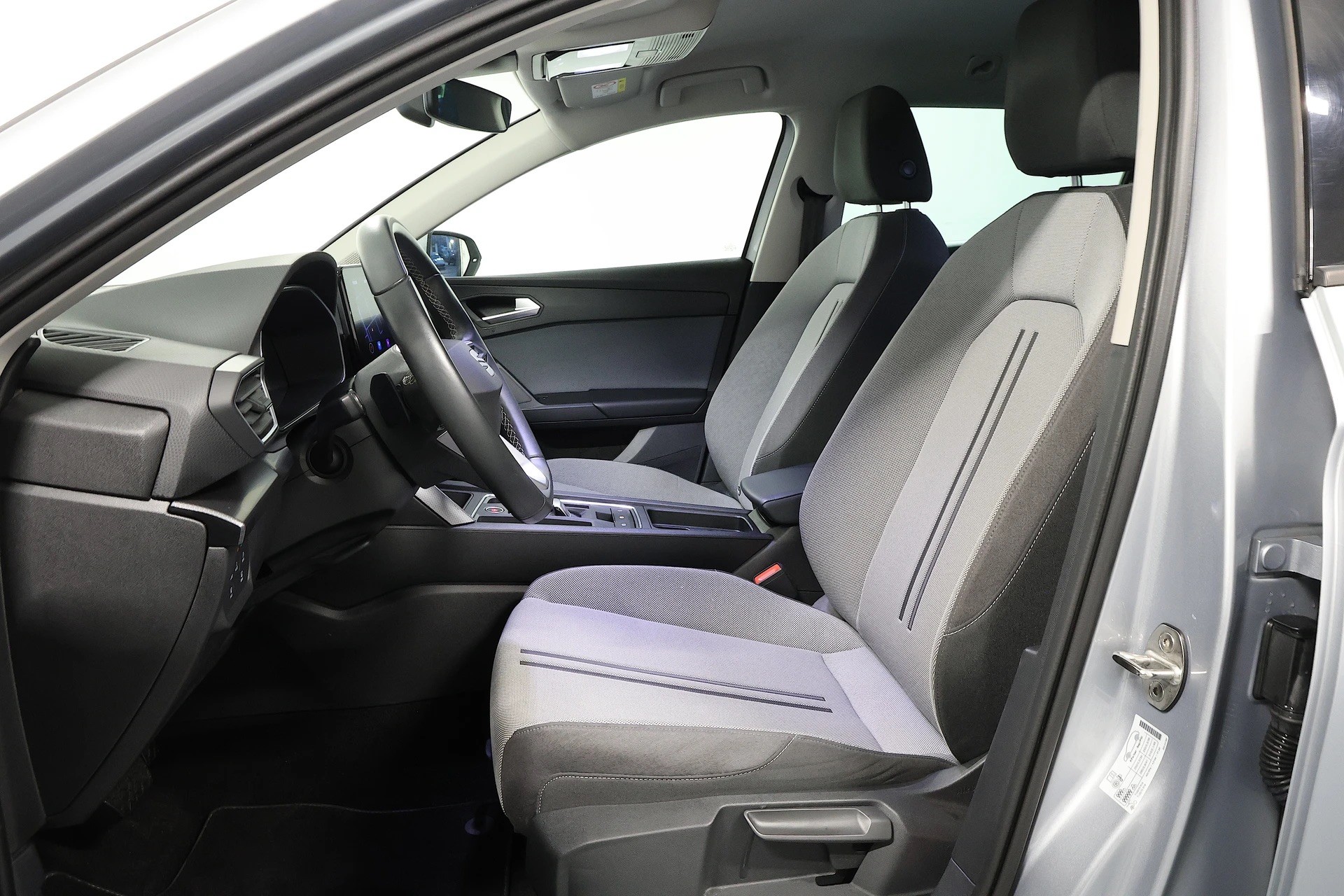 SEAT Leon ST 2.0 TDI EVO DSG Style-image-6