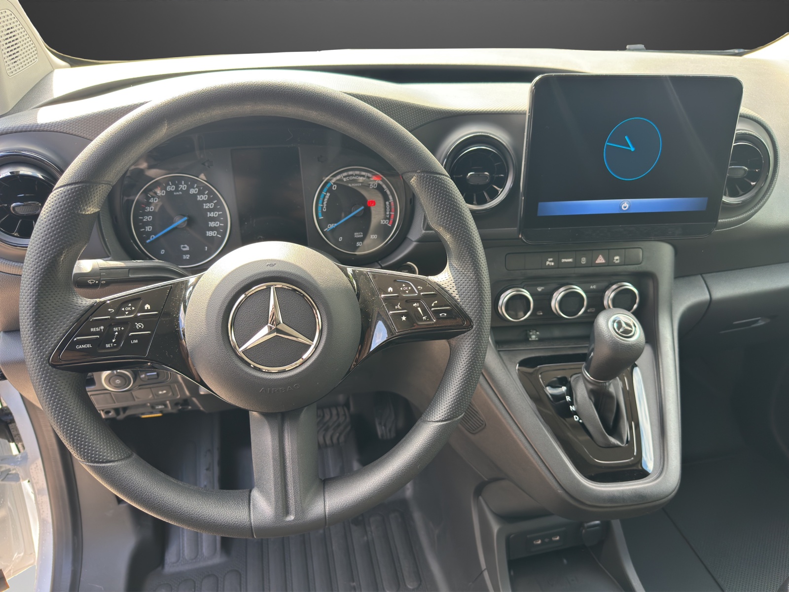 MERCEDES-BENZ eCitan Standard 2716mm S Worker-image-8
