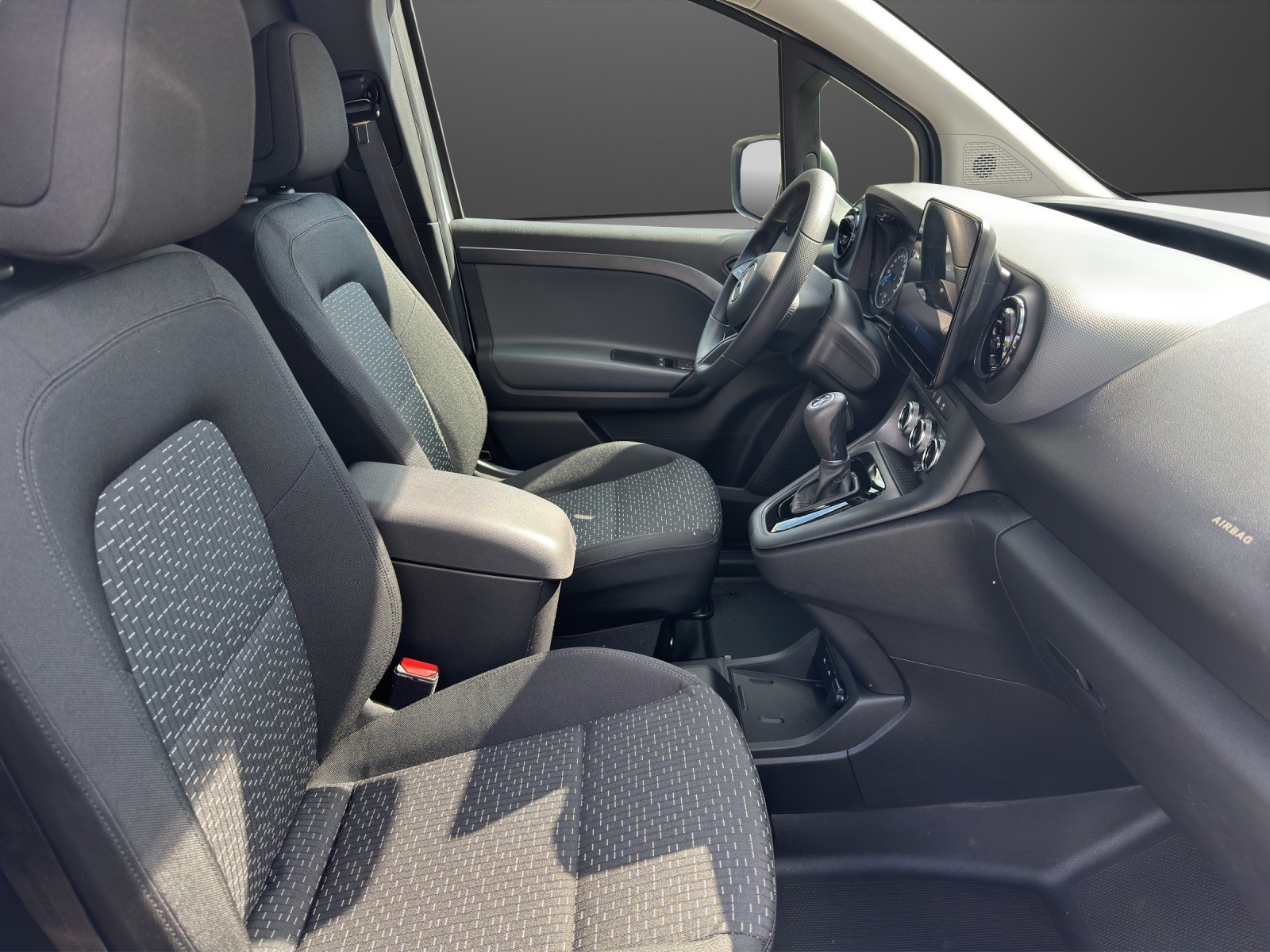 MERCEDES-BENZ eCitan Standard 2716mm S Worker-image-9