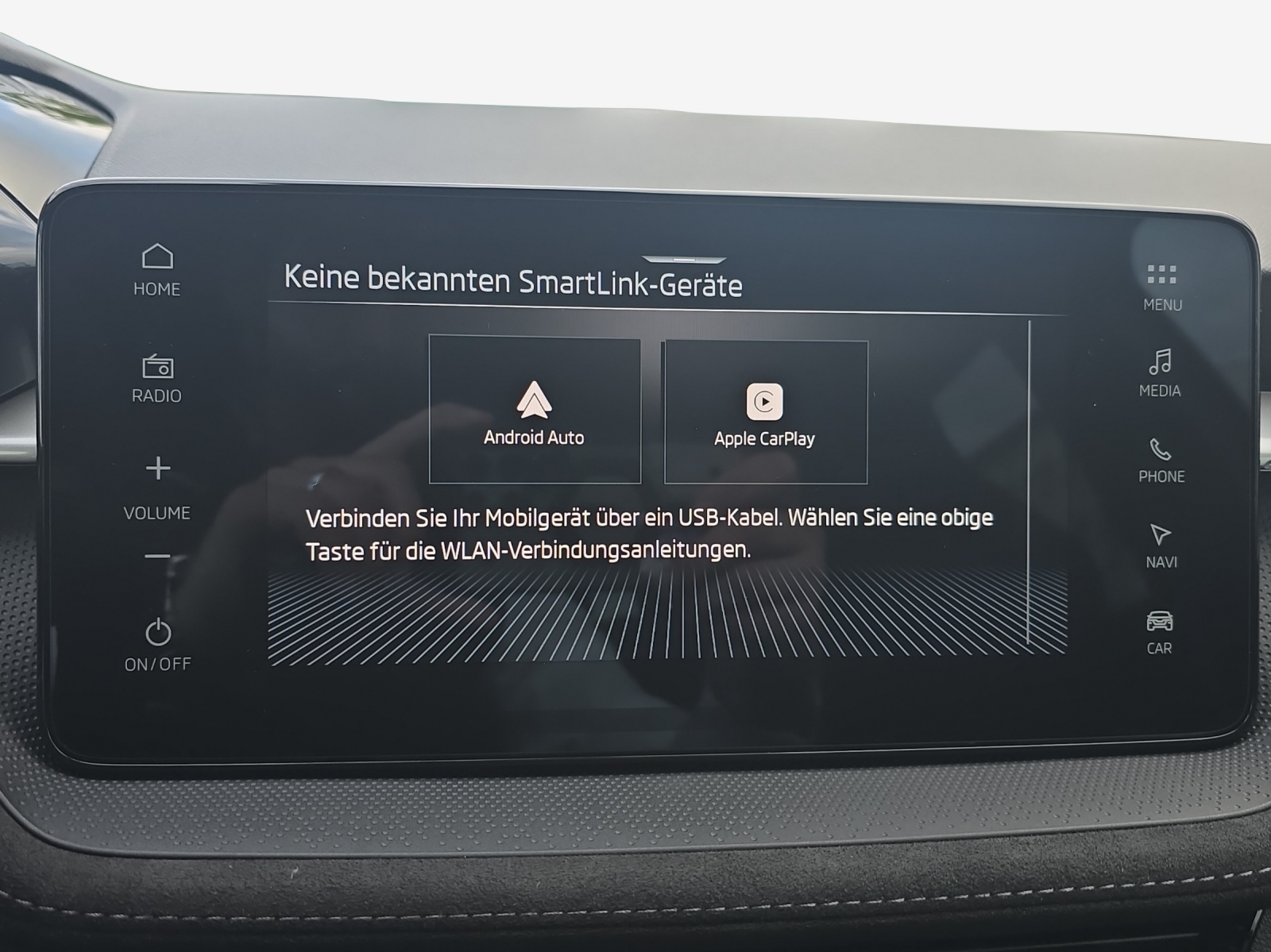 SKODA Fabia 1.0 TSI Dynamic DSG-image-15