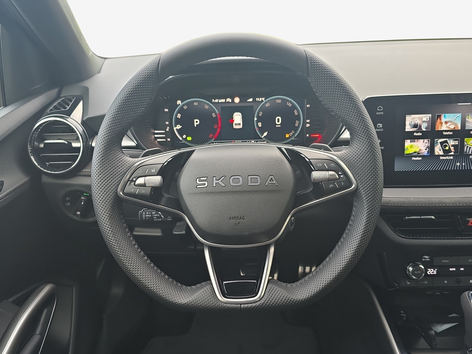 SKODA Fabia 1.0 TSI Dynamic DSG-image-9