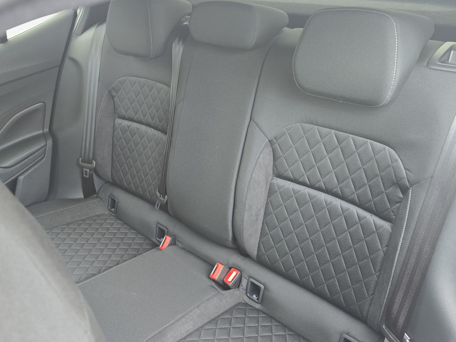 SKODA Fabia 1.0 TSI Dynamic DSG-image-11