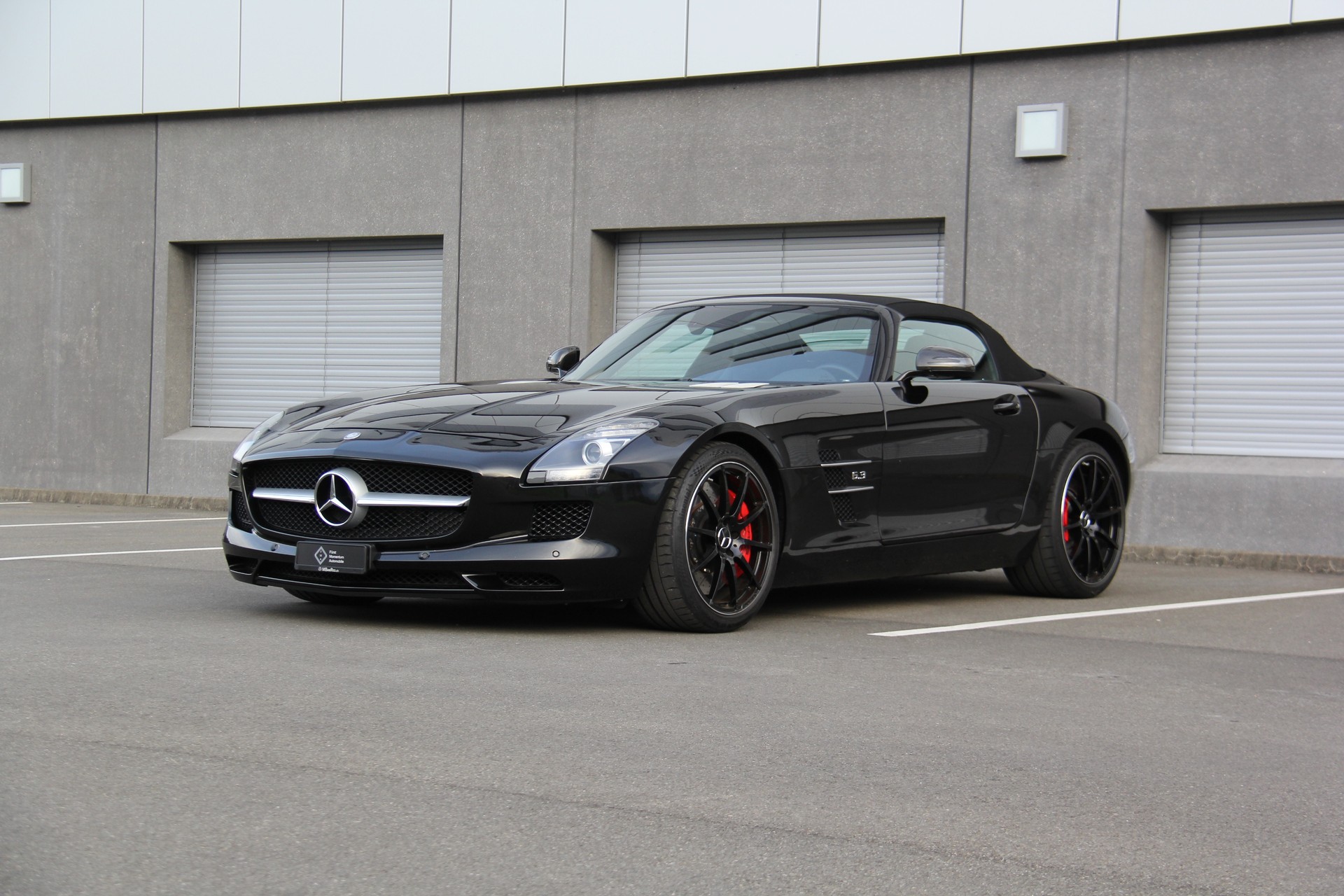 MERCEDES-BENZ SLS 63 AMG Speedshift-image-1