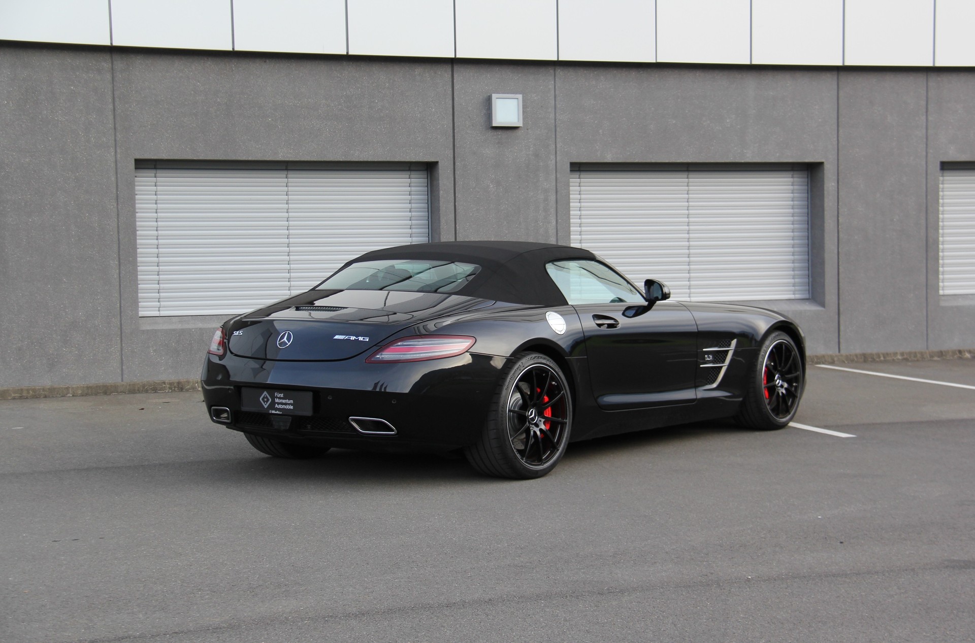 MERCEDES-BENZ SLS 63 AMG Speedshift-image-3