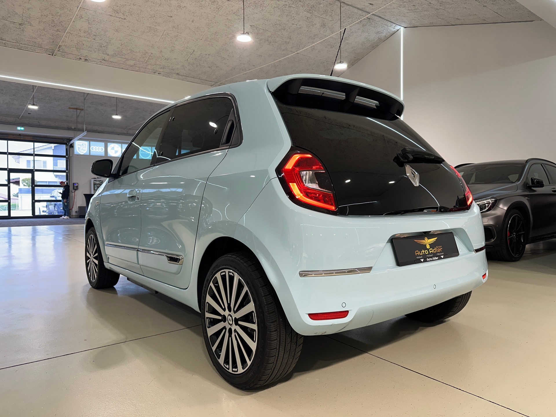 RENAULT Twingo Electric Techno-image-6