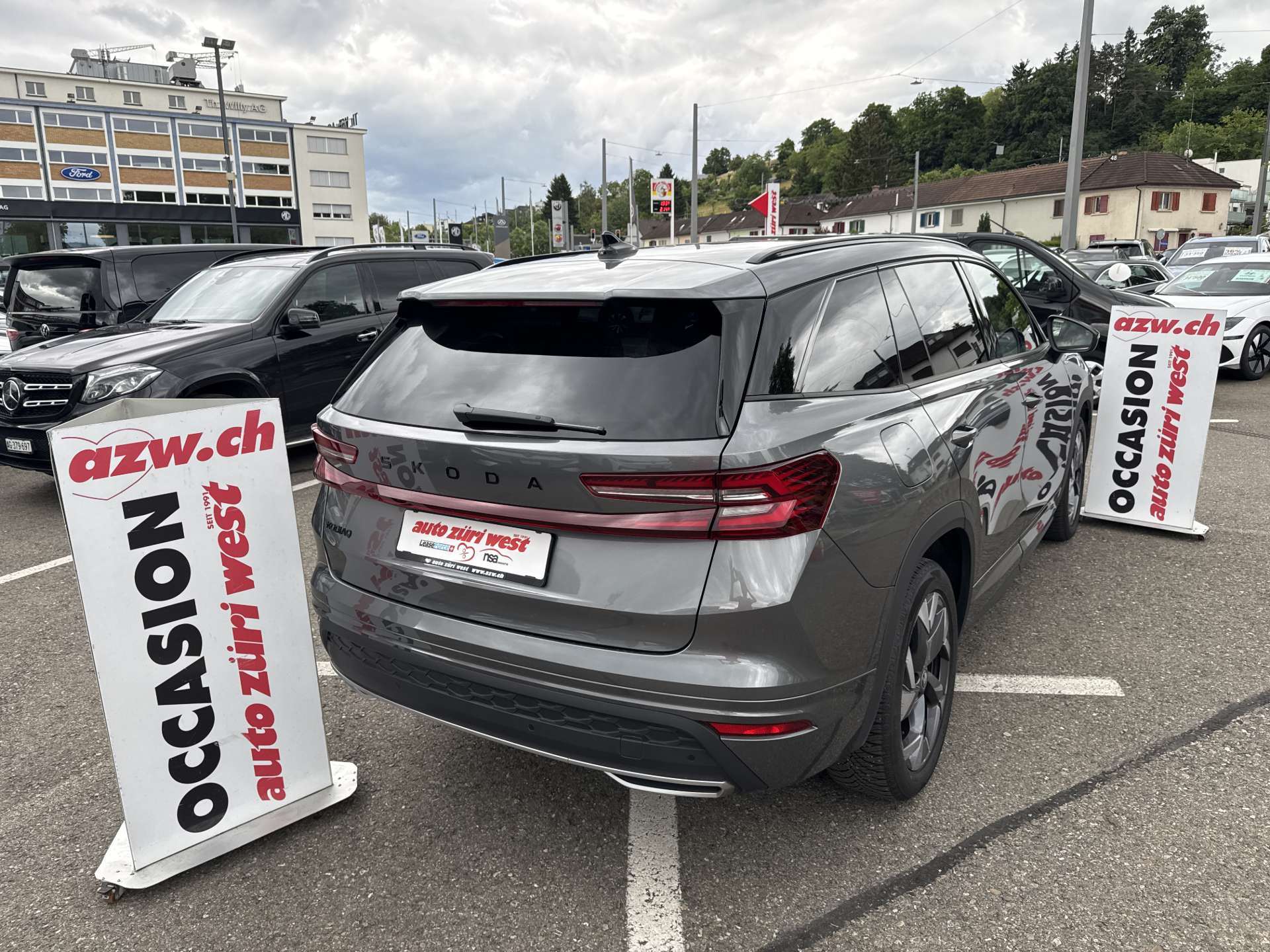 SKODA Kodiaq 2.0 TDi Sportline DSG-Automat-image-2