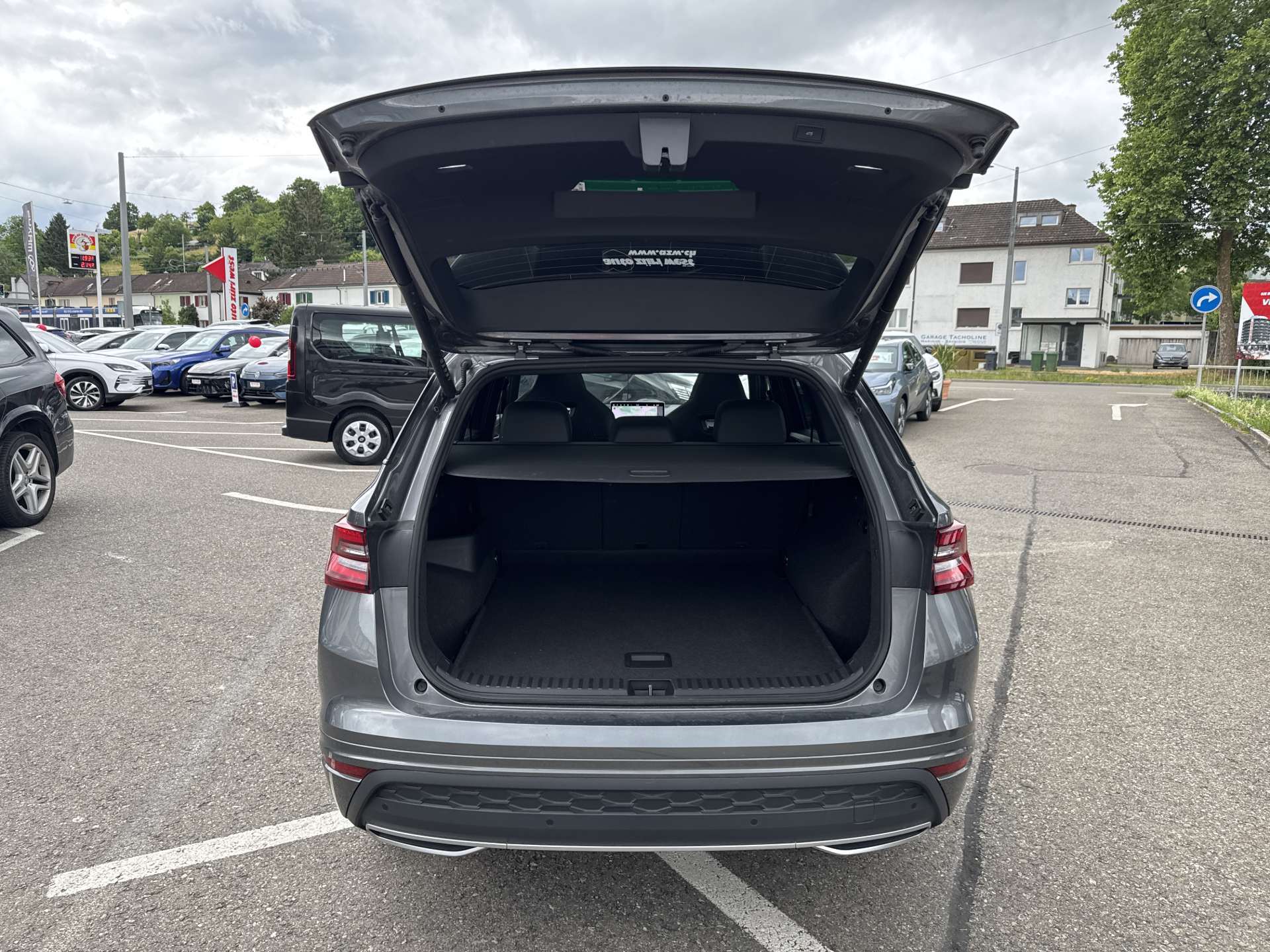 SKODA Kodiaq 2.0 TDi Sportline DSG-Automat-image-7