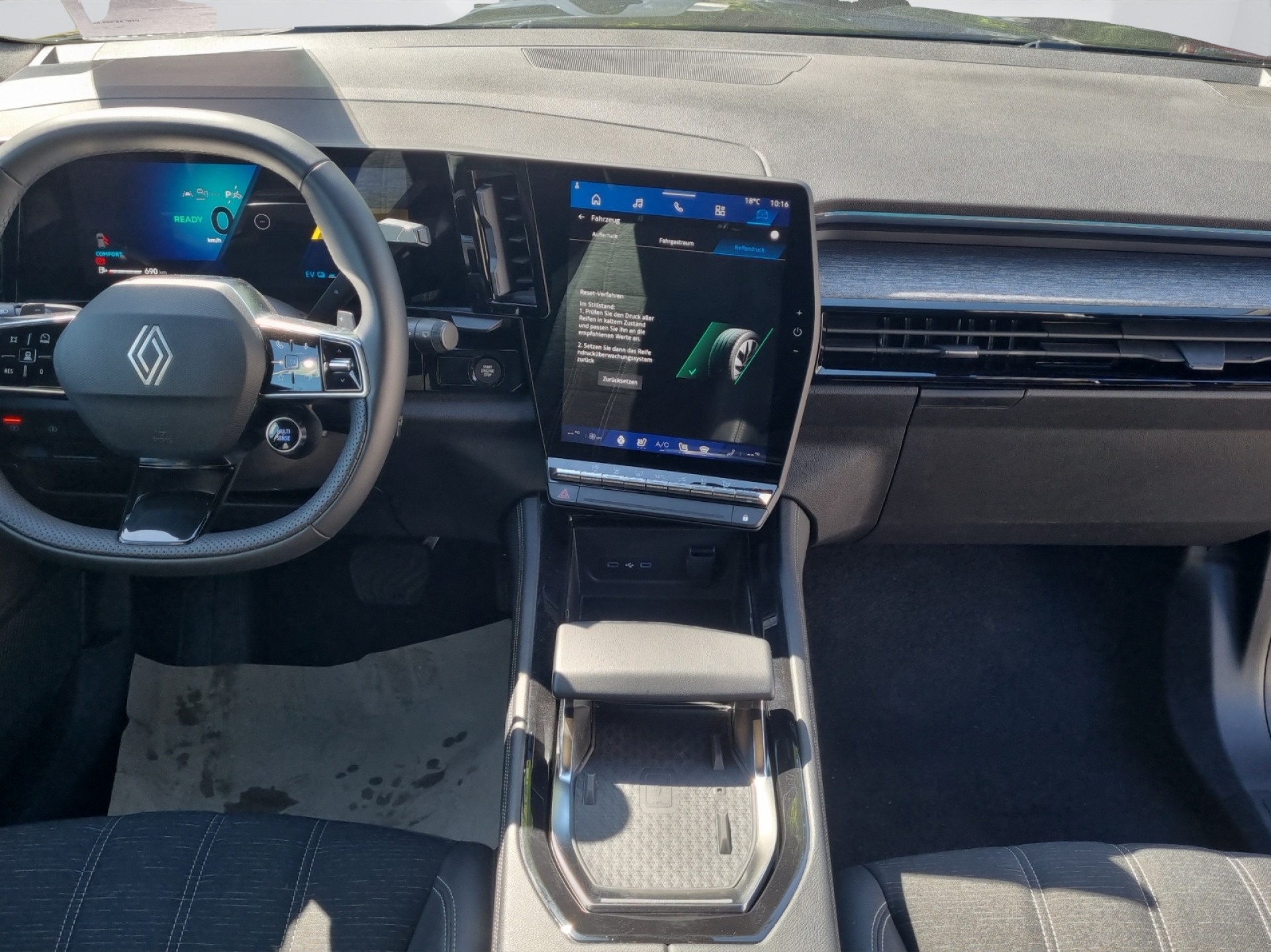 RENAULT Austral 1.2 E-Tech techno full hybrid-image-10