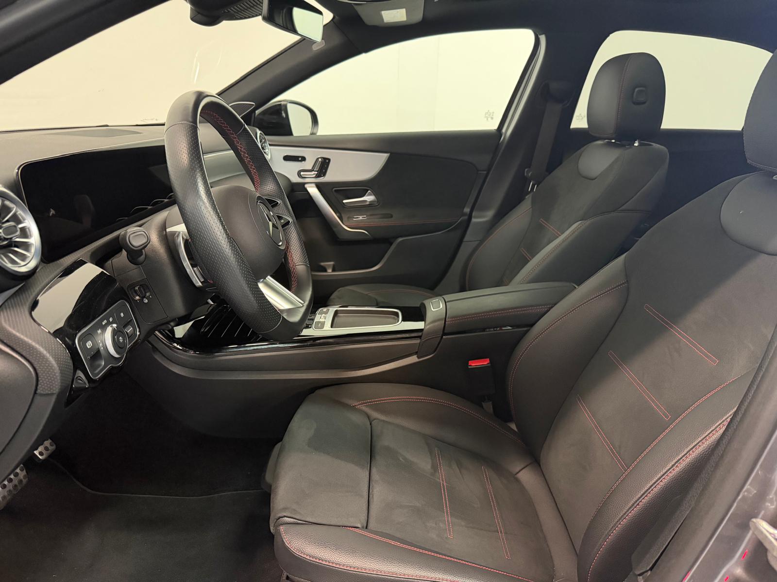 MERCEDES-BENZ A 220 4Matic 8G-DCT-image-19