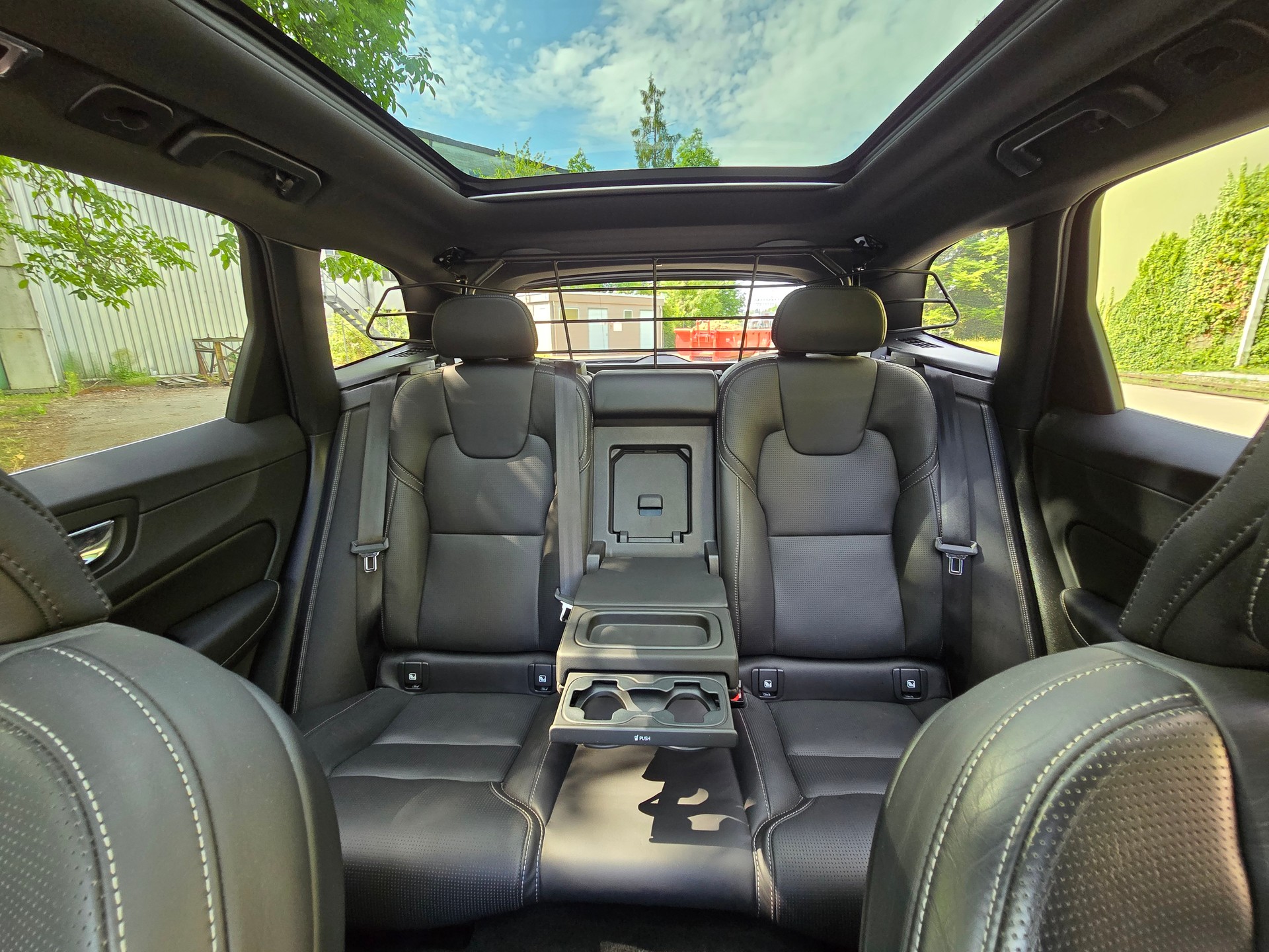 VOLVO Volvo XC60 2.0 T6 Inscription AWD-image-11