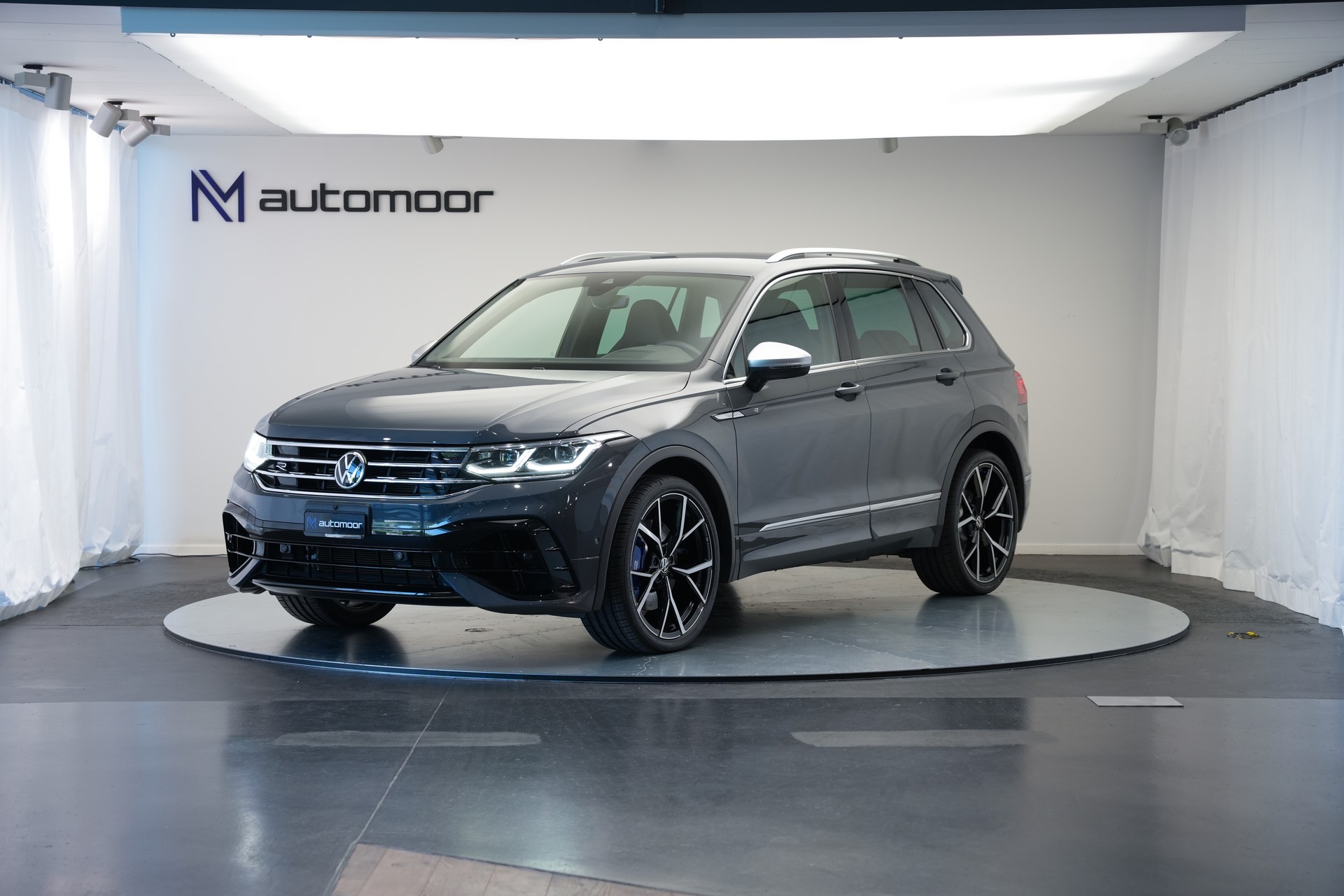 VW Tiguan 2.0TSI R 4Motion DSG *CH-Fahrzeug* *AHK*-image-0