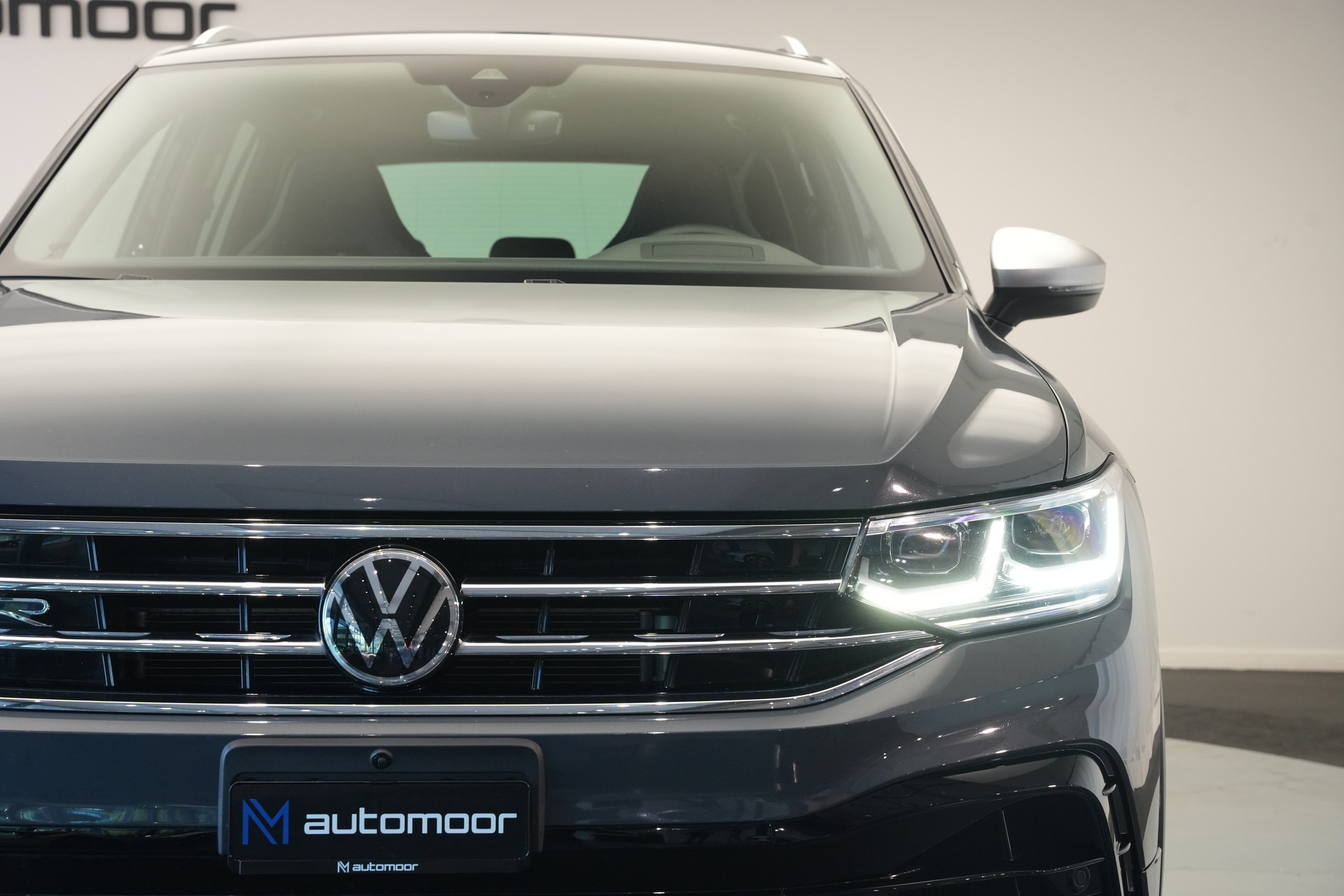 VW Tiguan 2.0TSI R 4Motion DSG *CH-Fahrzeug* *AHK*-image-41