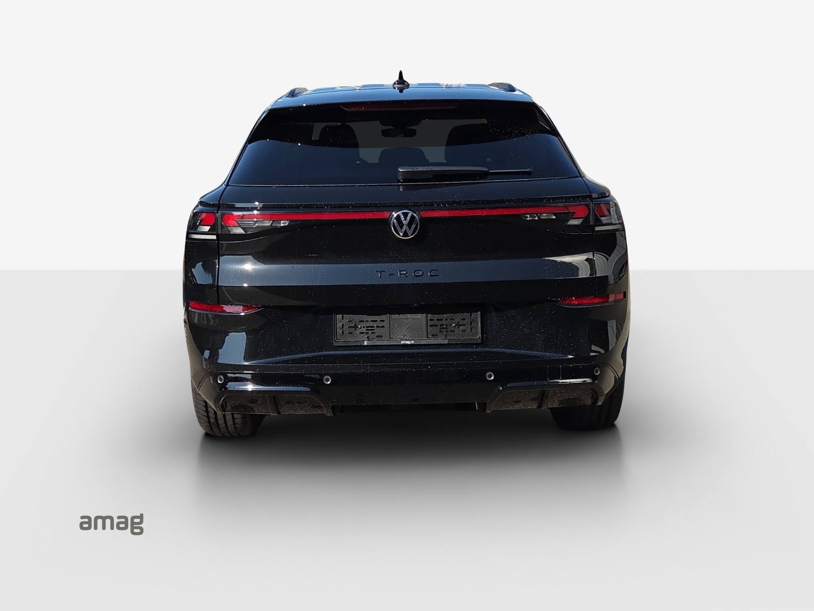 VW T-Roc 1.5 eTSI mHEV R-Line DSG-showroom-element-3