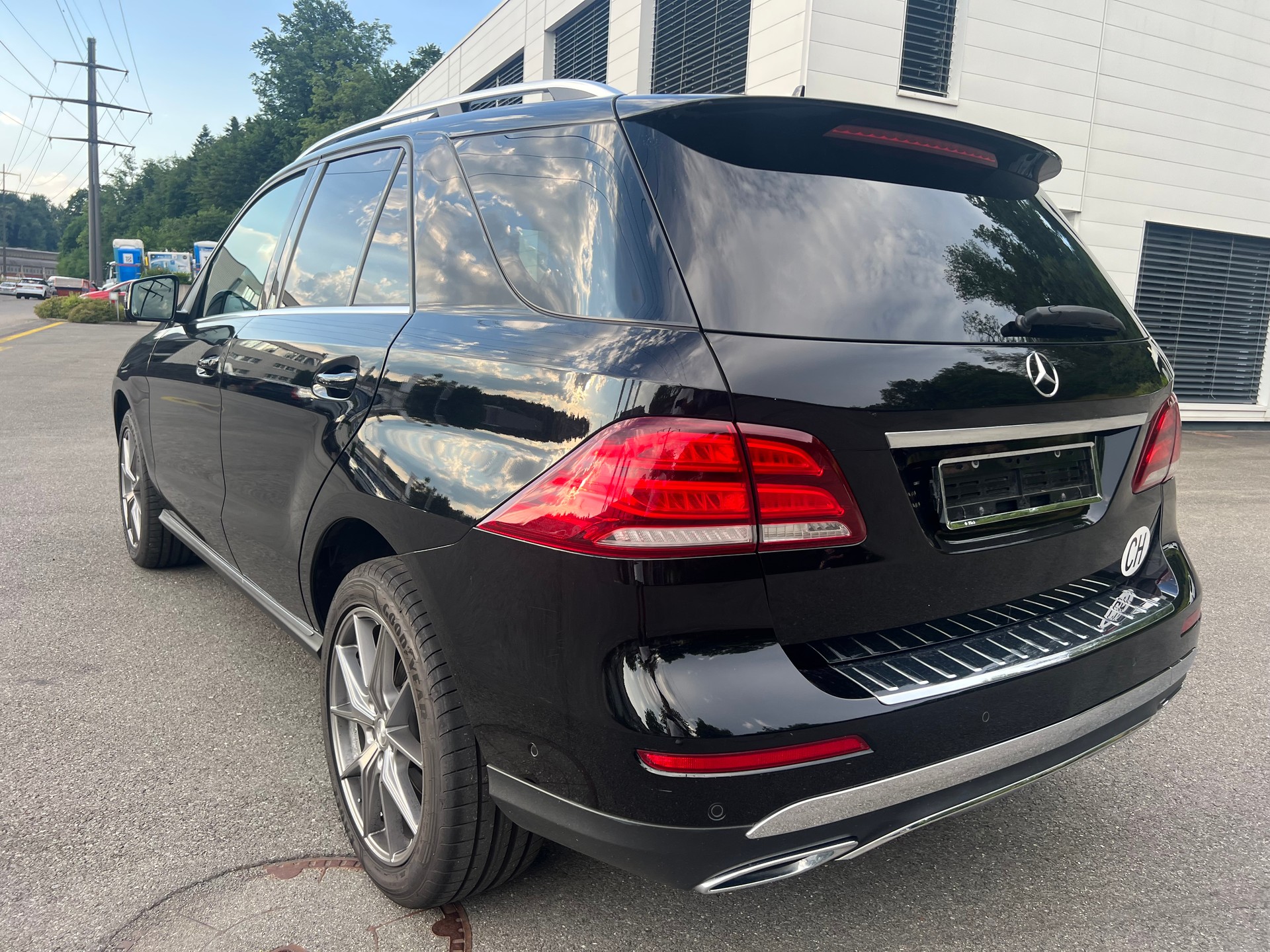 MERCEDES-BENZ GLE 350 d Executive 4Matic 9G-Tronic-image-6