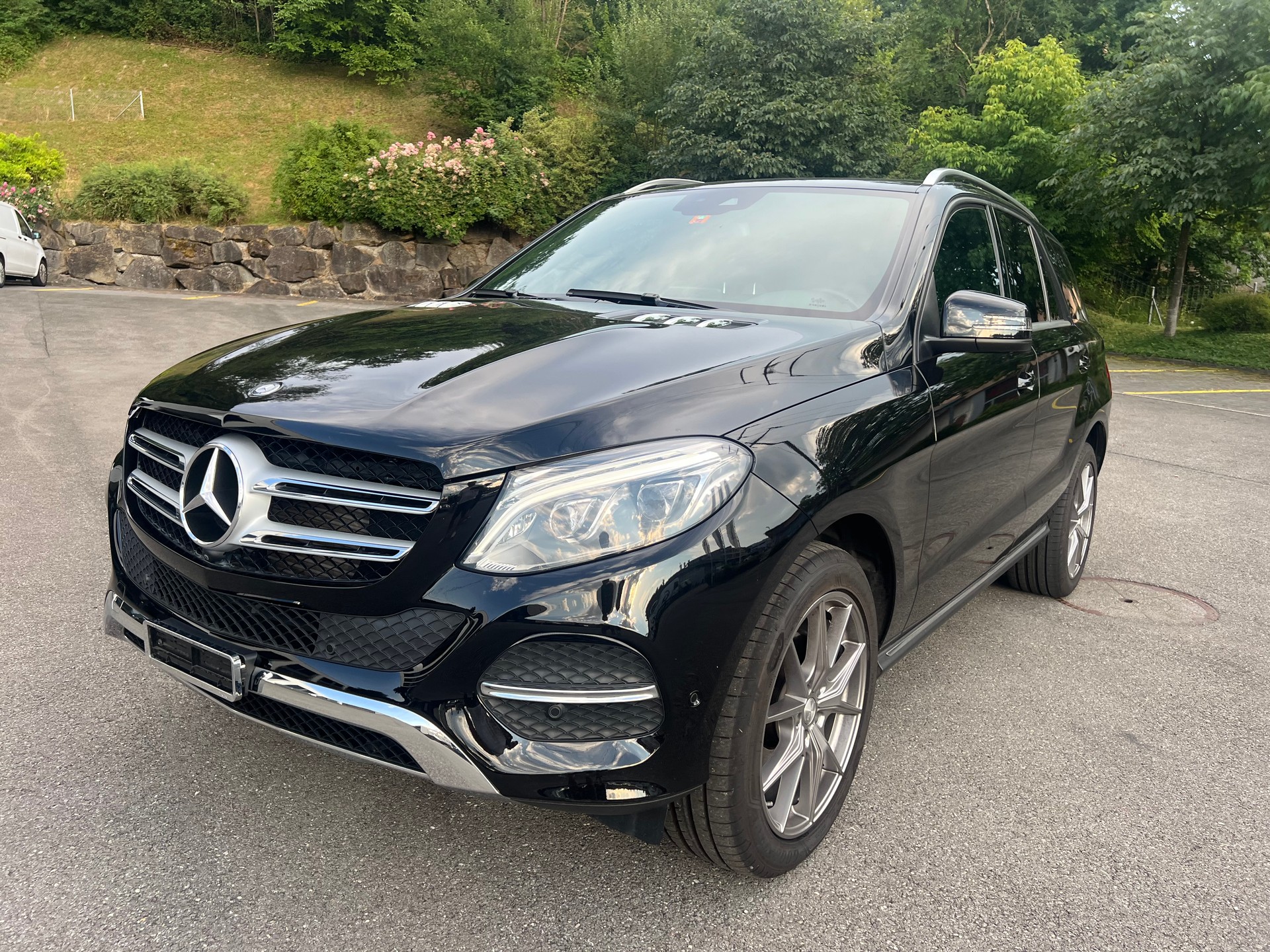 MERCEDES-BENZ GLE 350 d Executive 4Matic 9G-Tronic-image-0
