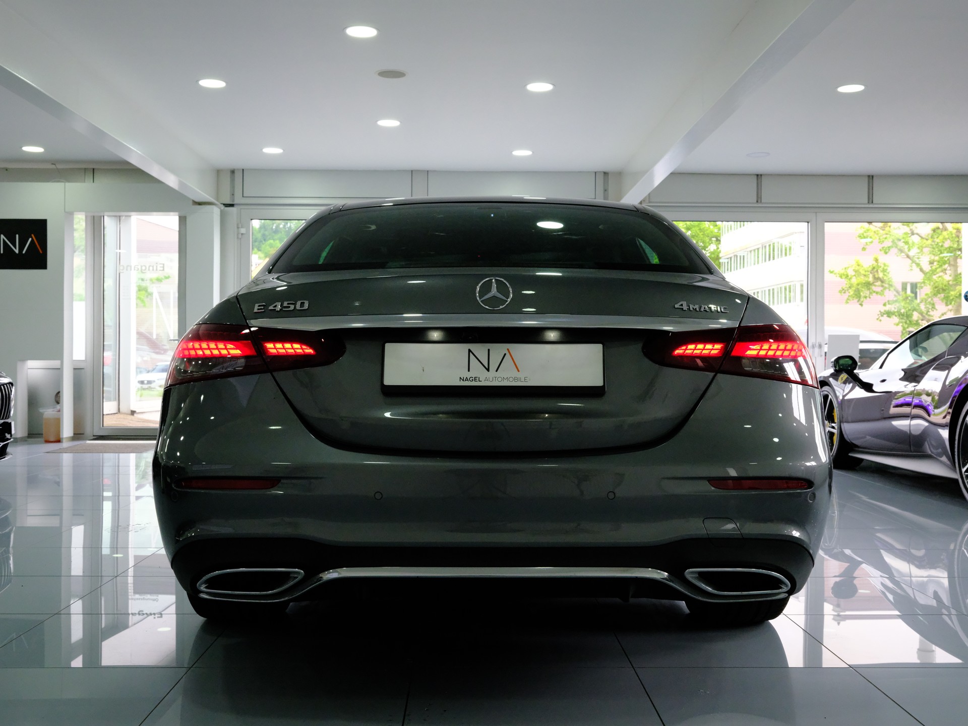 MERCEDES-BENZ E 450 AMG Line 4Matic 9G-Tronic-image-5