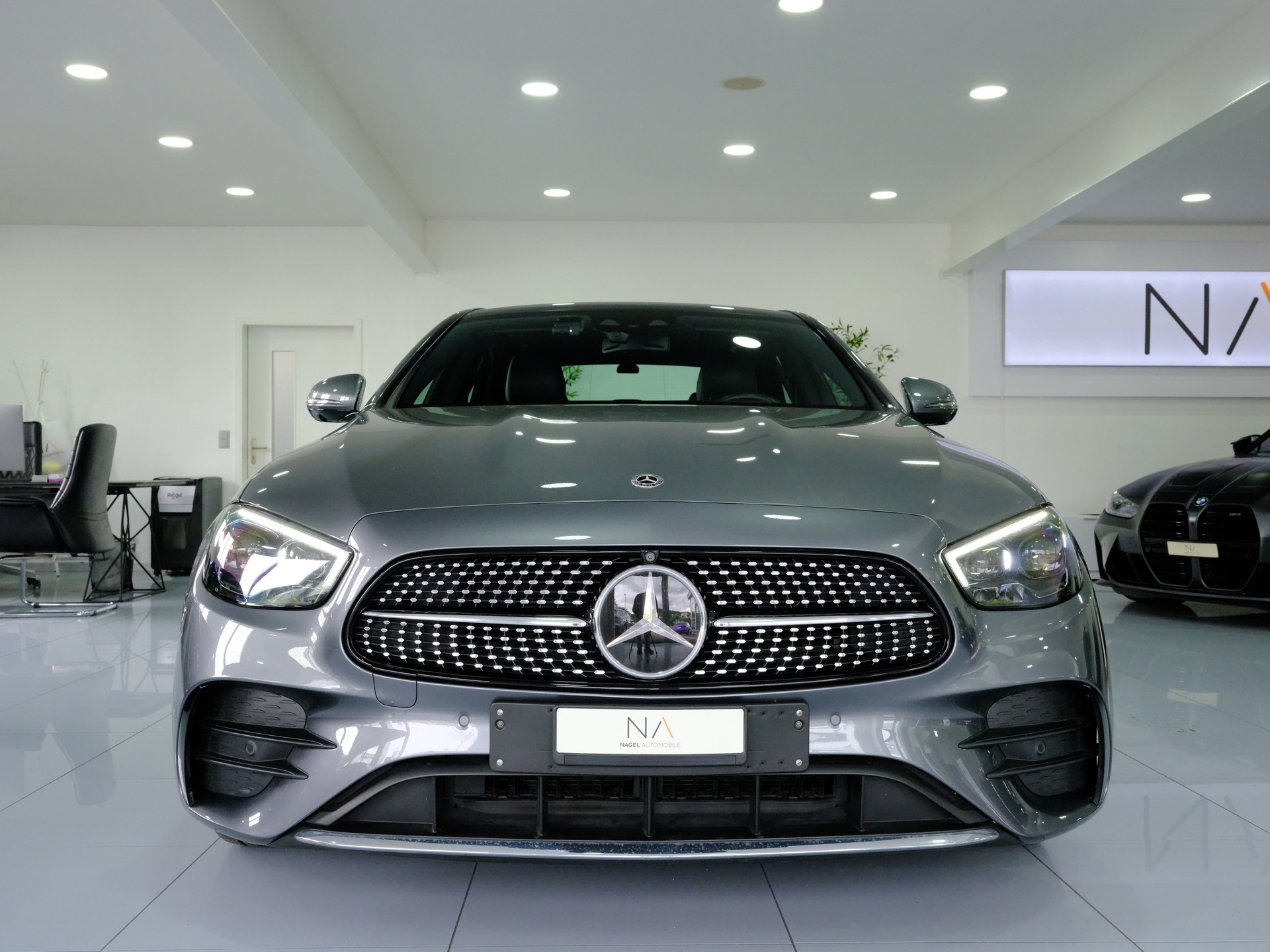 MERCEDES-BENZ E 450 AMG Line 4Matic 9G-Tronic-image-2