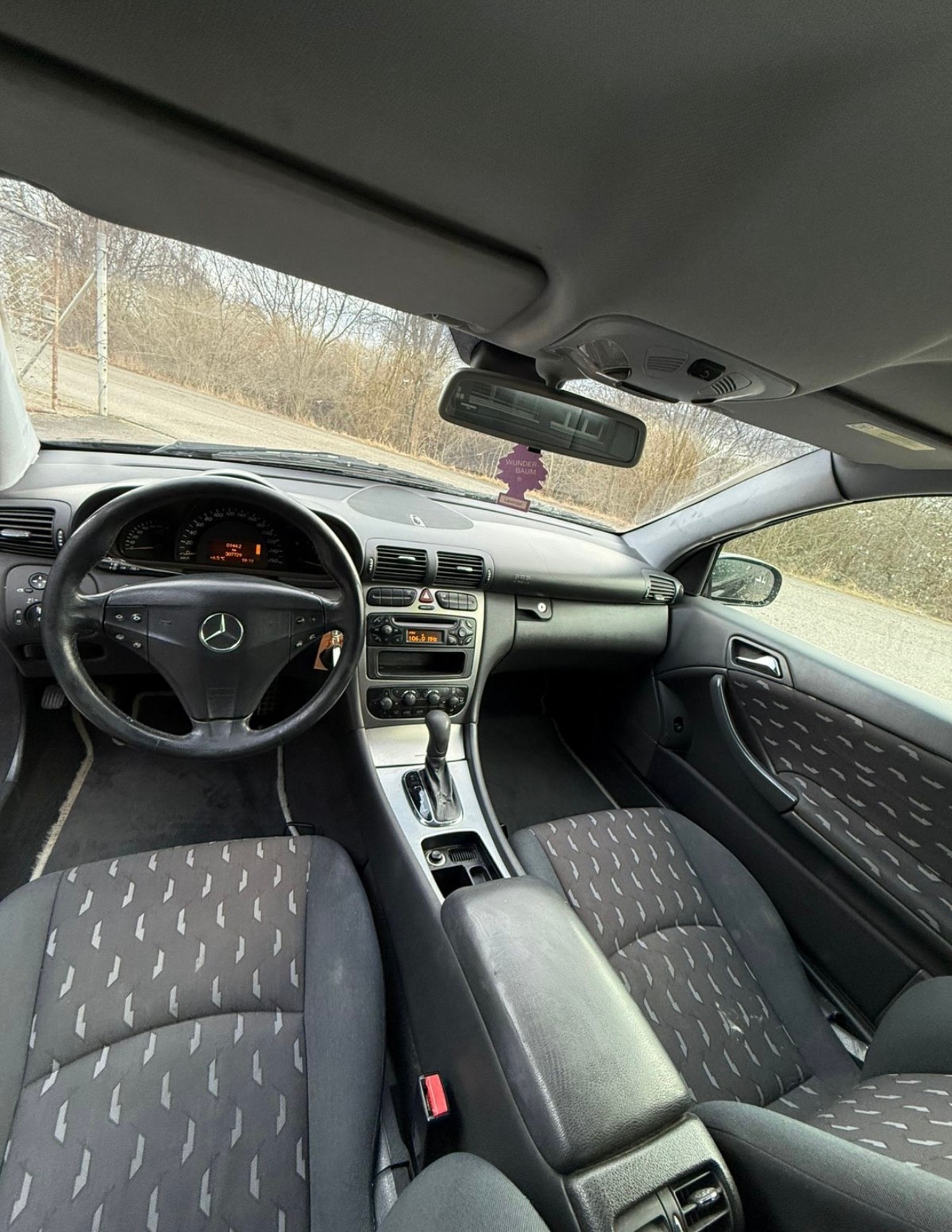 MERCEDES-BENZ C 230 Kompressor-image-6