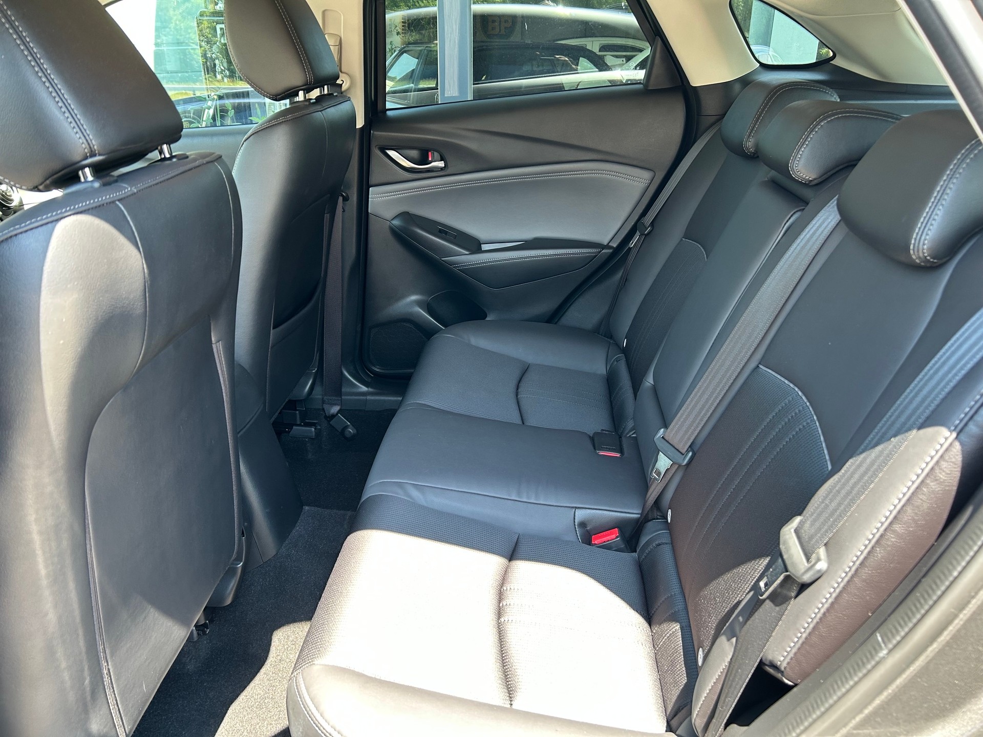 MAZDA CX-3 SKYACTIV-G 150 Revolution AWD Automat-image-8