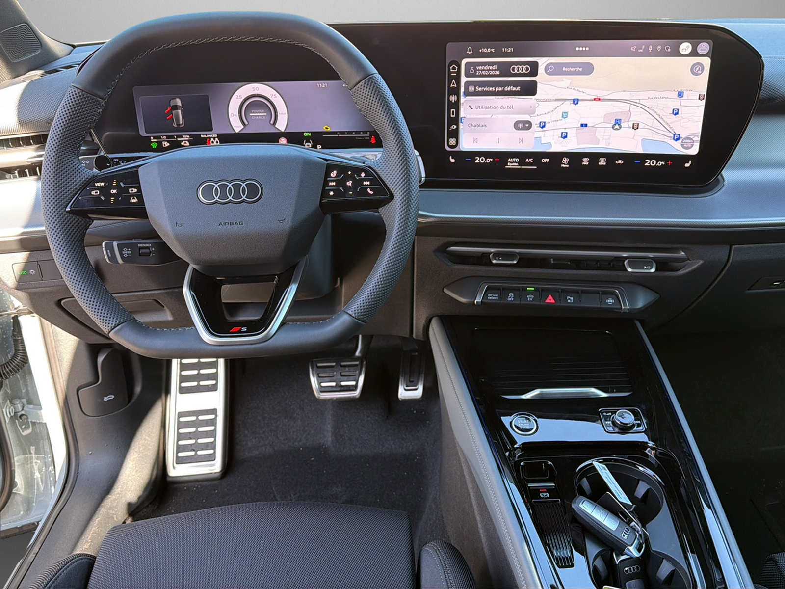 AUDI Q3 Sportback e-hybrid 200 kW S tronig-image-9