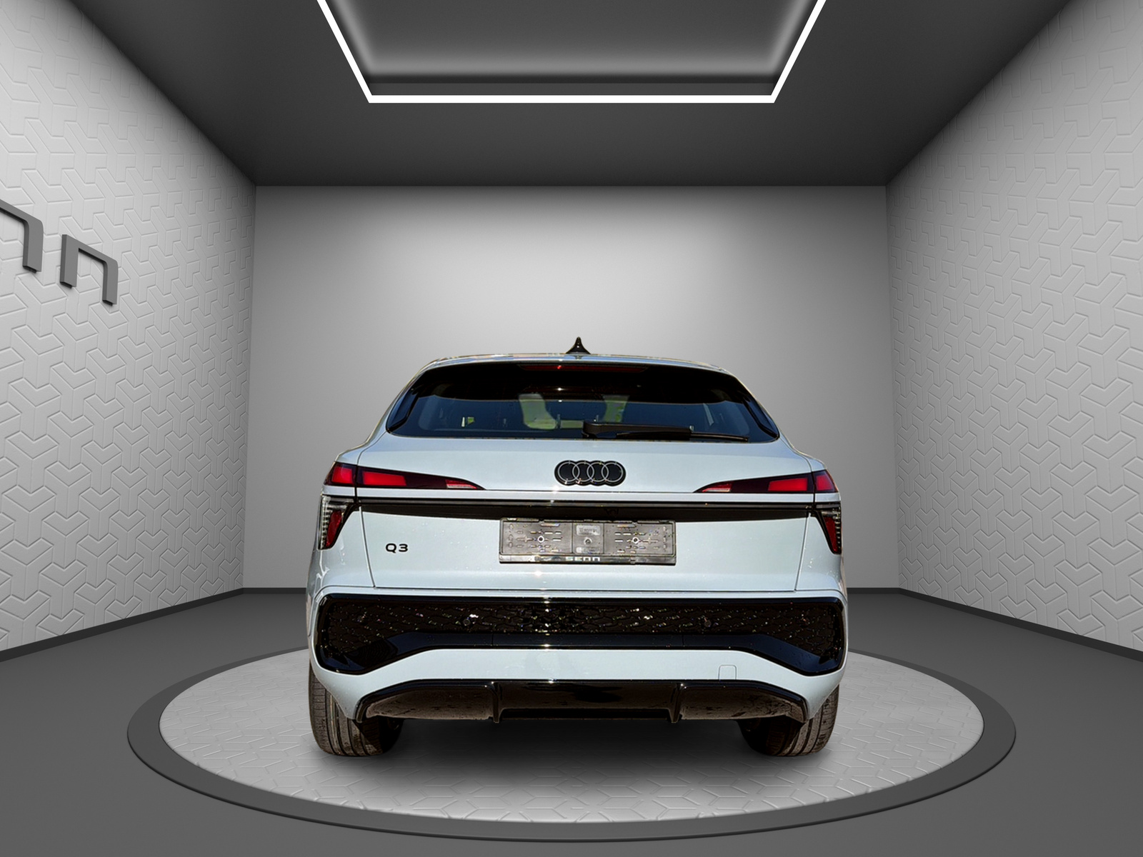 AUDI Q3 Sportback e-hybrid 200 kW S tronig-image-4