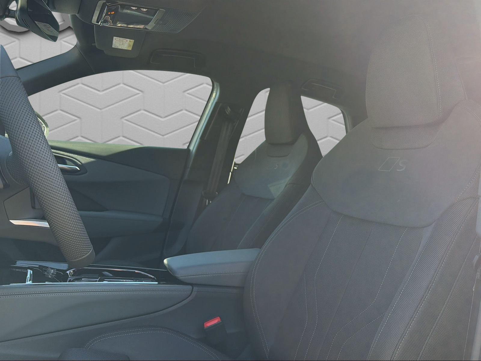 AUDI Q3 Sportback e-hybrid 200 kW S tronig-image-6