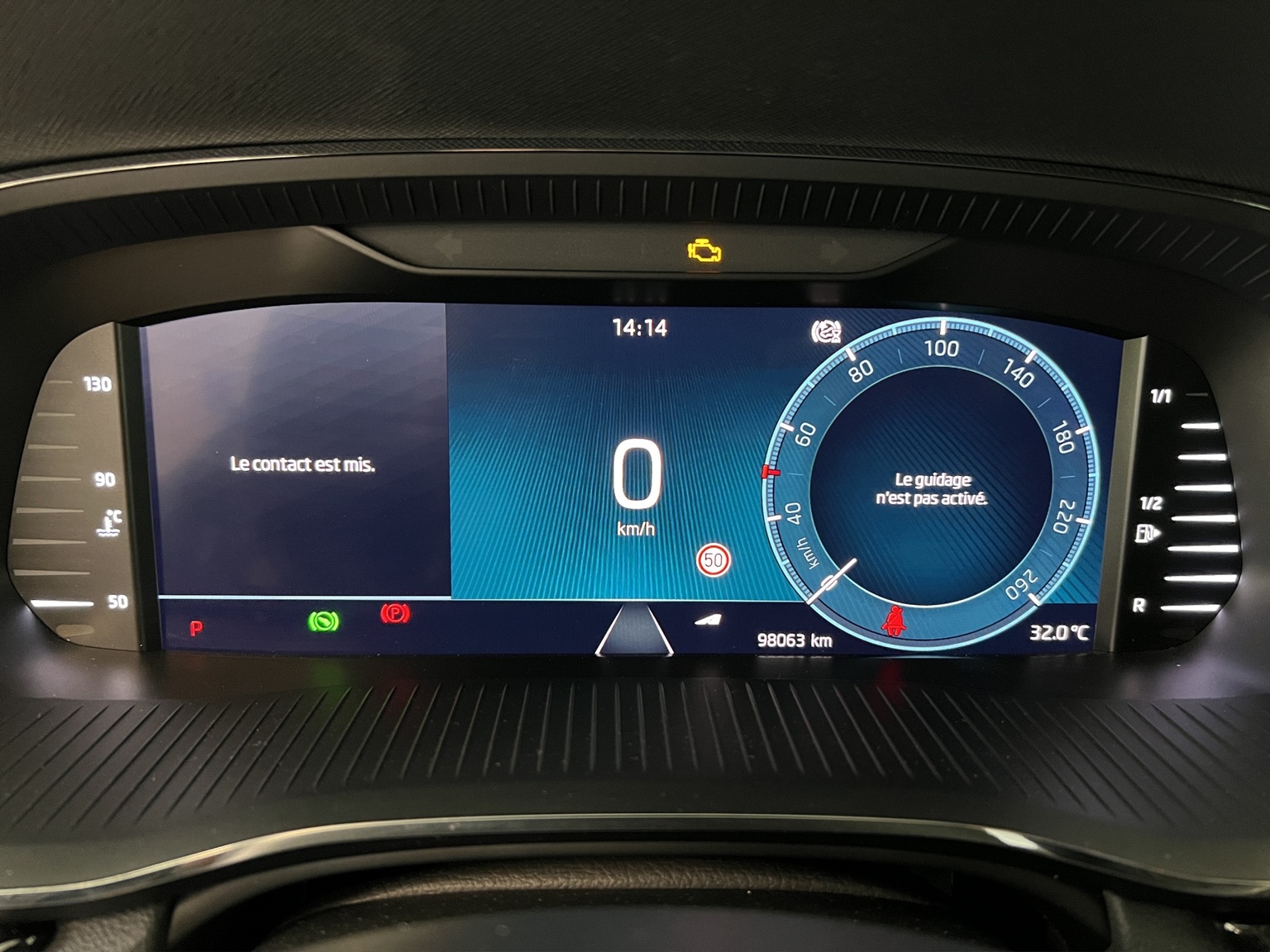 SKODA Octavia Combi 1.5 TSI mHEV DSG Style-image-7