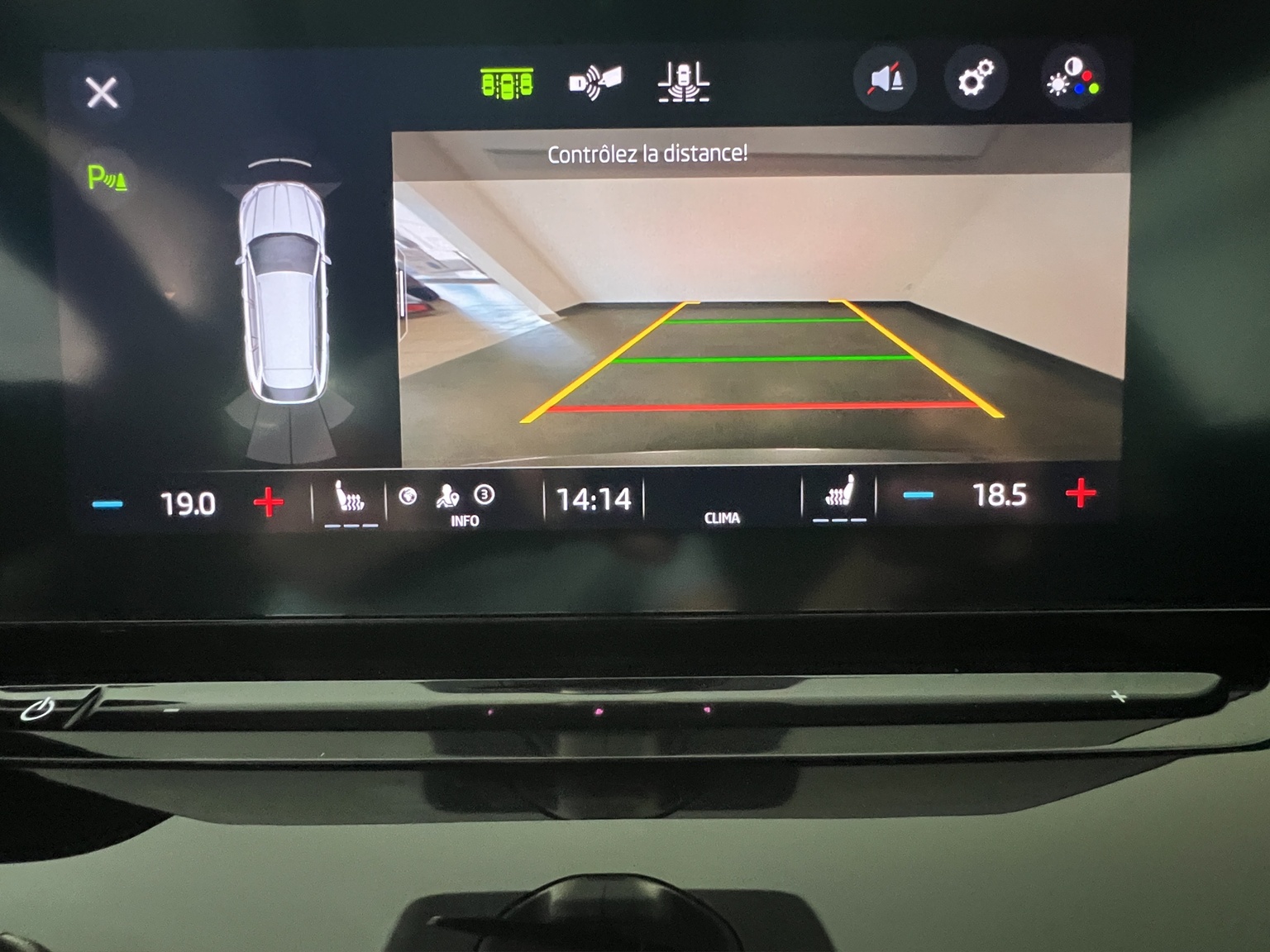 SKODA Octavia Combi 1.5 TSI mHEV DSG Style-image-11