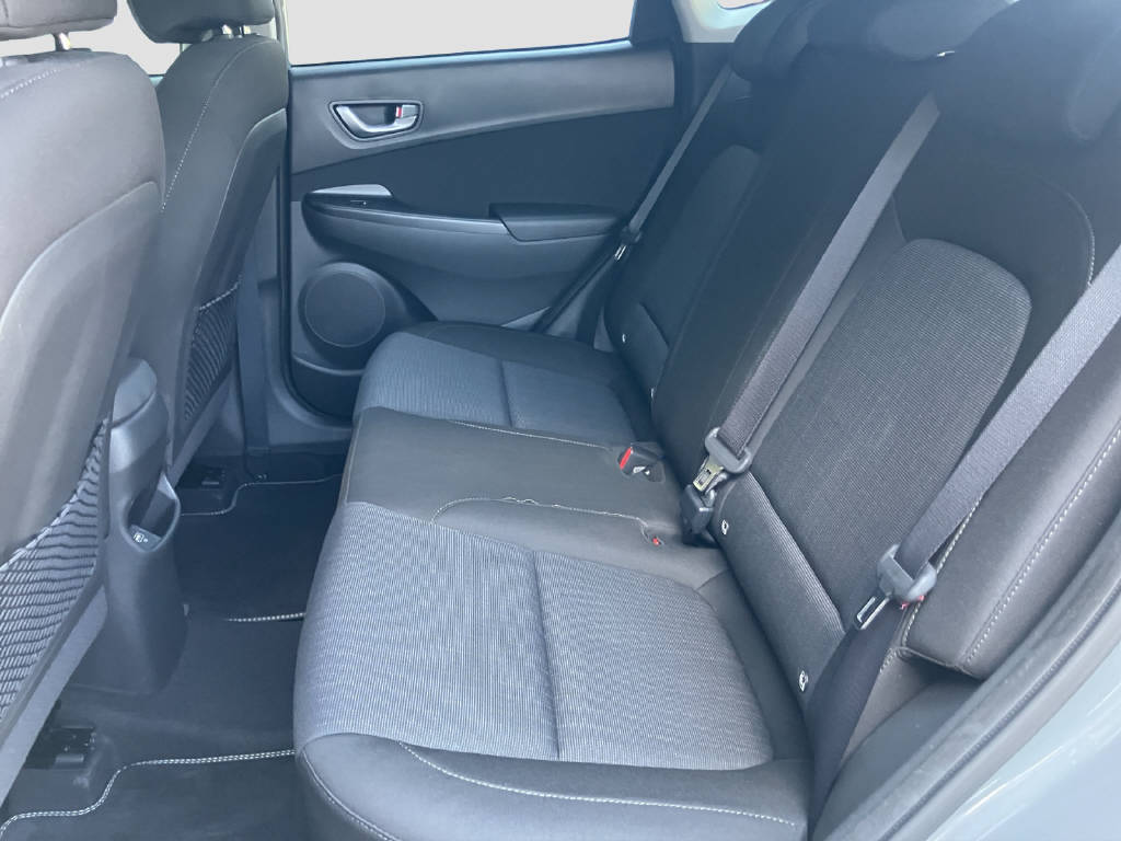 HYUNDAI Kona 1.6 GDi Hybrid Amplia-image-11