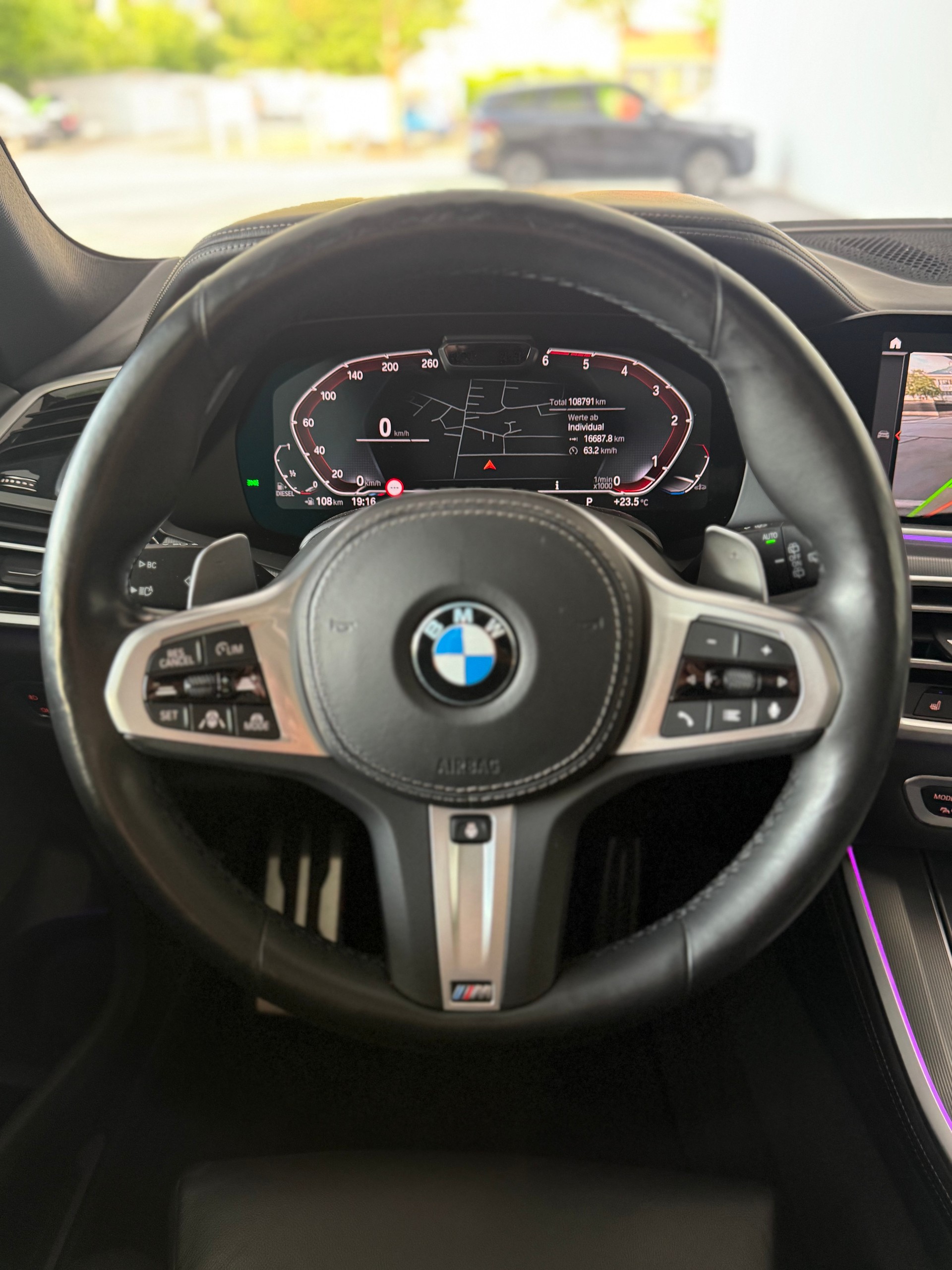 BMW X5 xDrive 48V 40d M Sport Steptronic-image-14