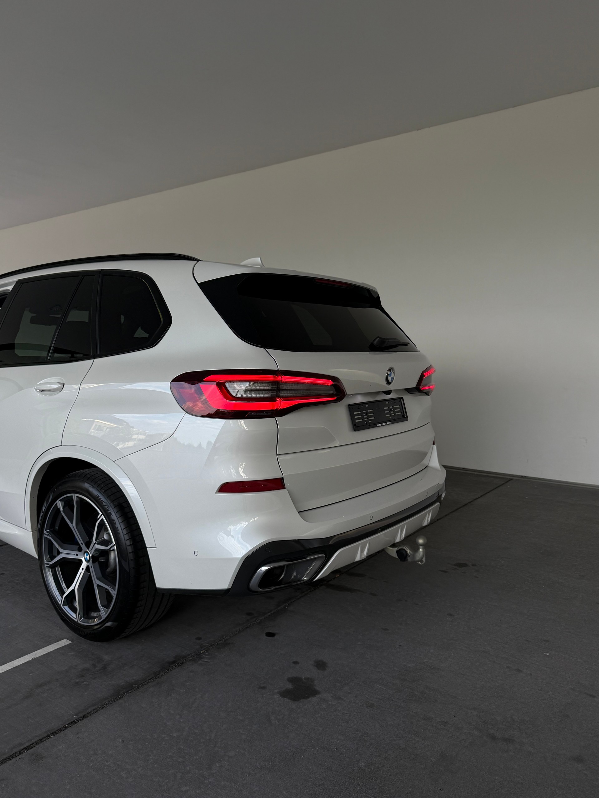 BMW X5 xDrive 48V 40d M Sport Steptronic-image-26