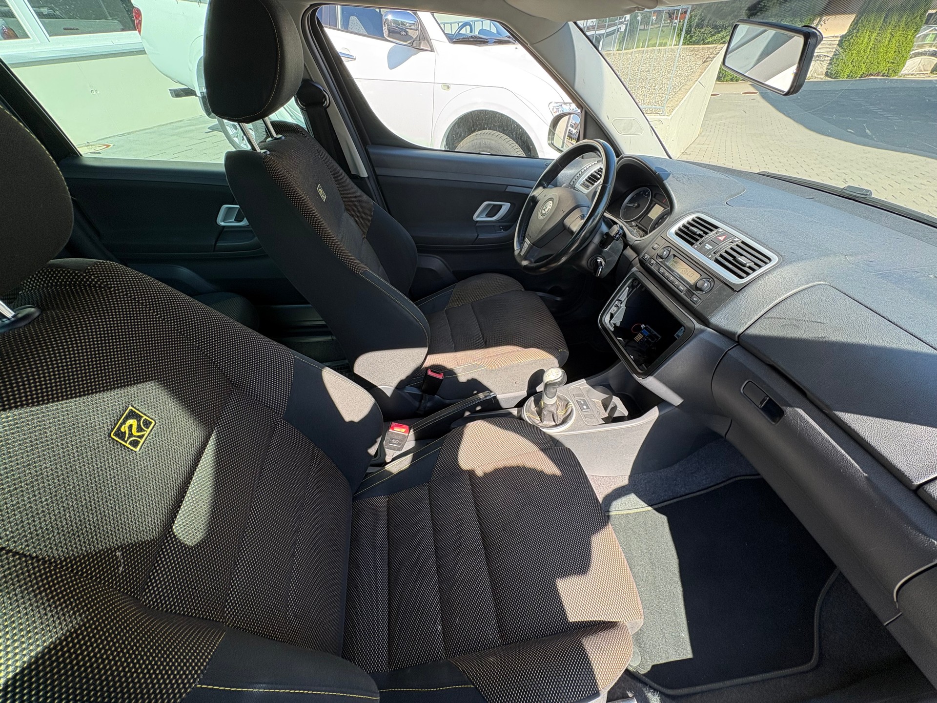 SKODA Roomster 1.6 Cycling-image-8