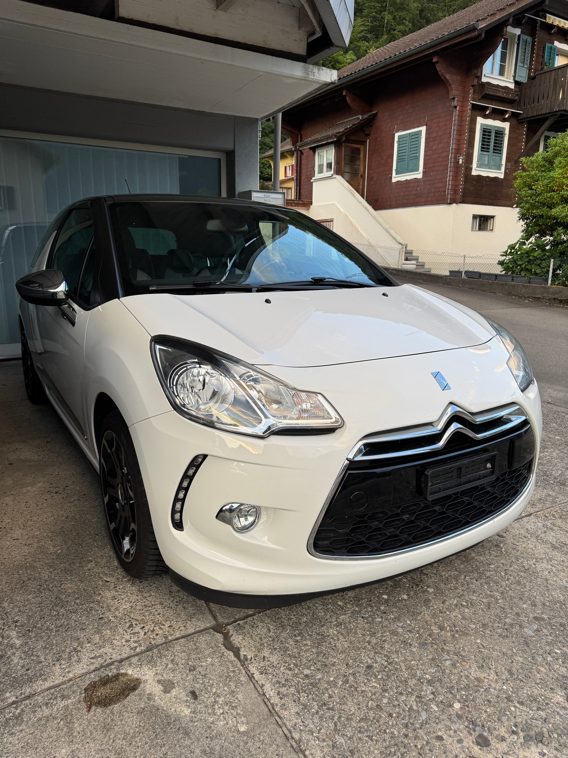 DS AUTOMOBILES DS3 1.6 THP Sport Chic-image-2