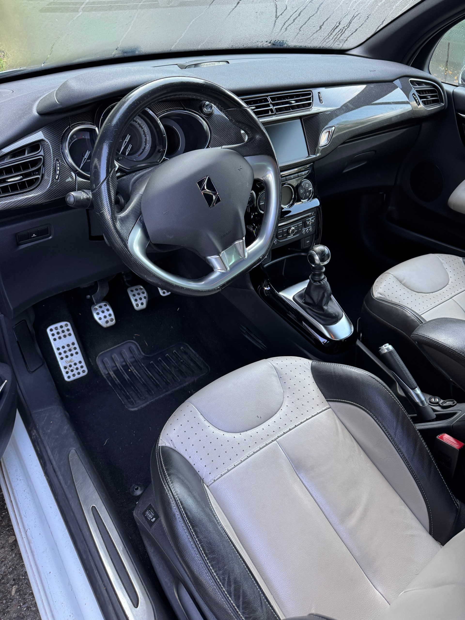 DS AUTOMOBILES DS3 1.6 THP Sport Chic-image-3