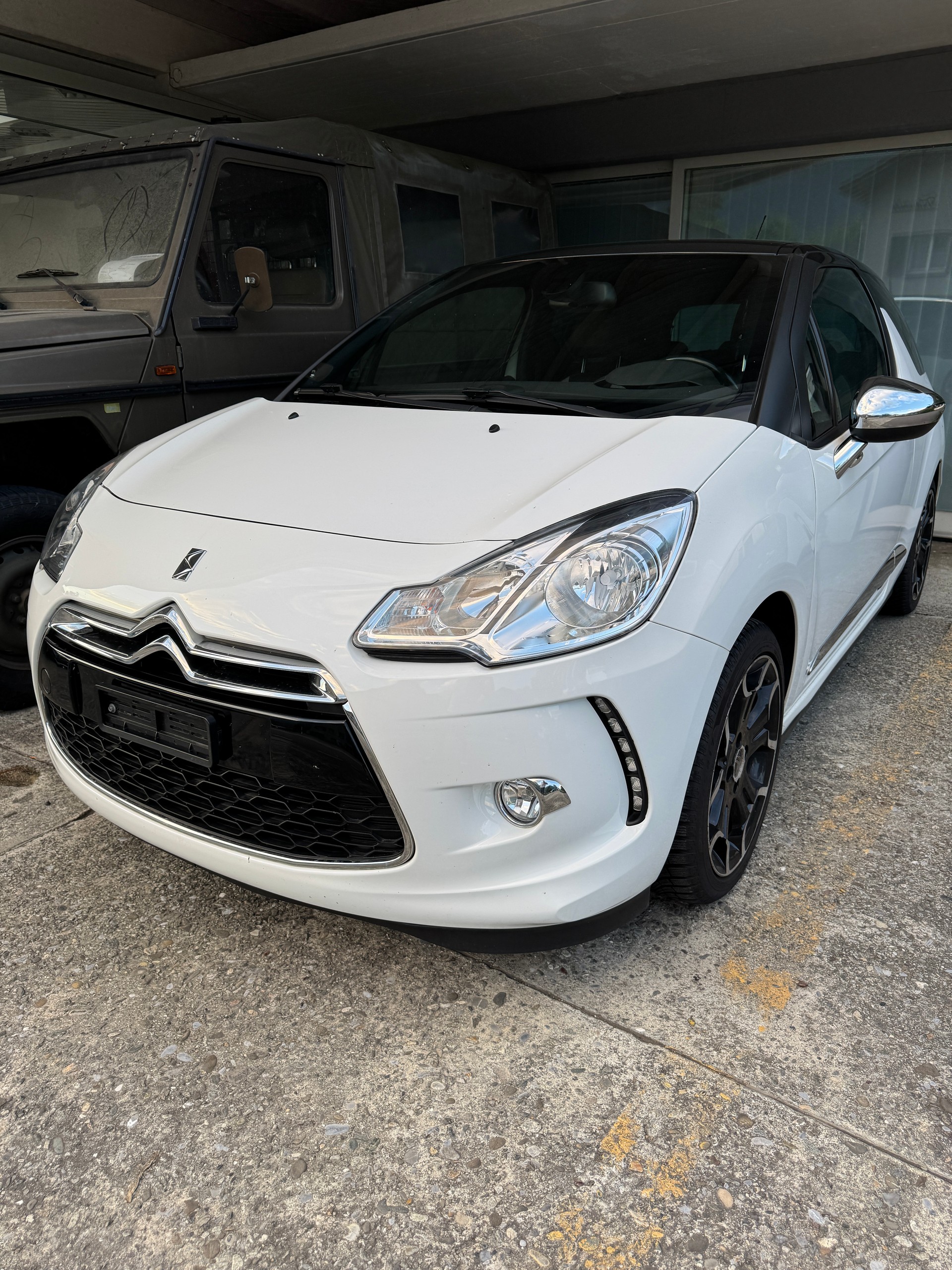 DS AUTOMOBILES DS3 1.6 THP Sport Chic-image-0