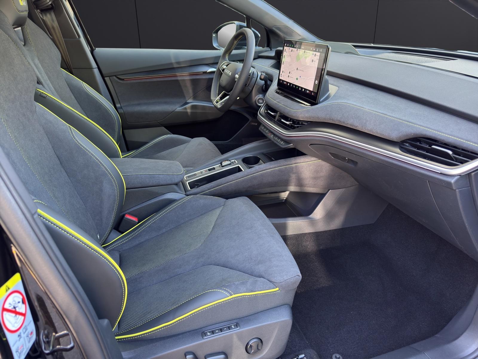SKODA Enyaq RS Coupe iV 4x4-image-18