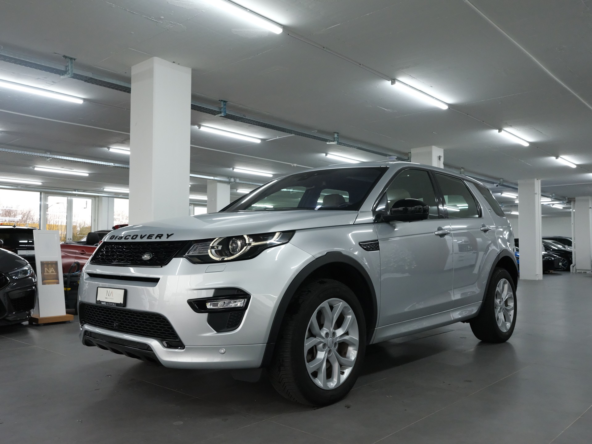 LAND ROVER Discovery Sport 2.0 SD4 SE AT9 *Head up Display* Surround View* *Fahrassistenzpaket*-image-13