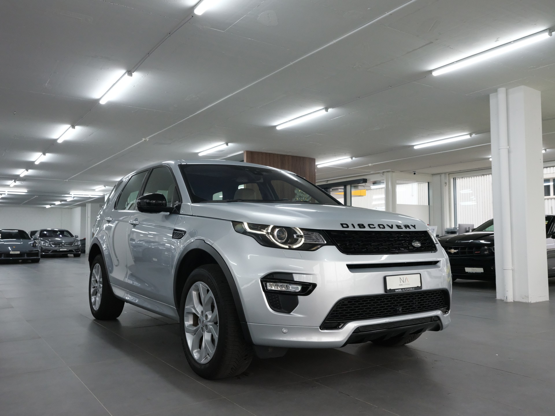 LAND ROVER Discovery Sport 2.0 SD4 SE AT9 *Head up Display* Surround View* *Fahrassistenzpaket*-showroom-element-3