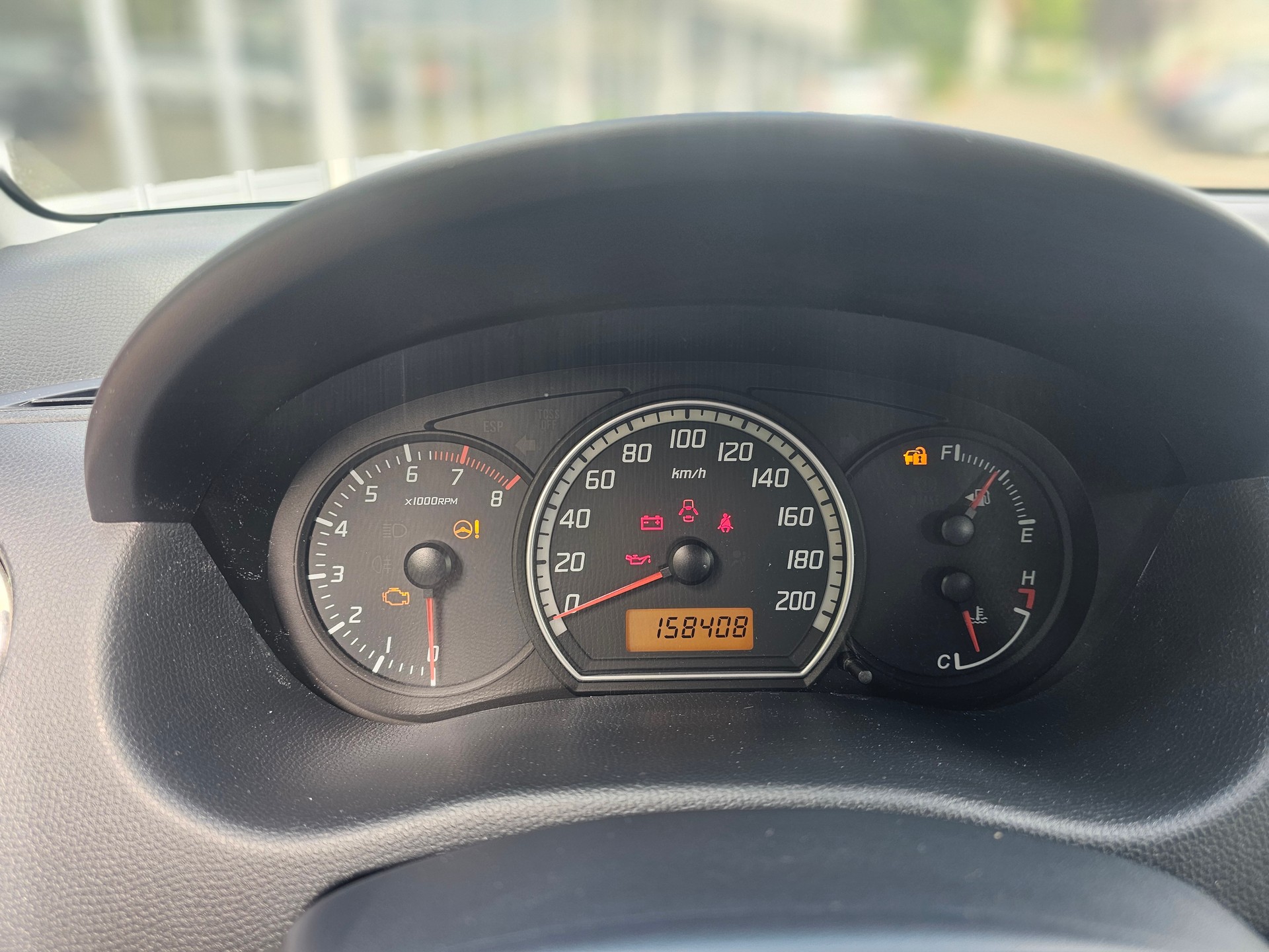 SUZUKI Swift 1.3i 16V GL 4x4-image-3