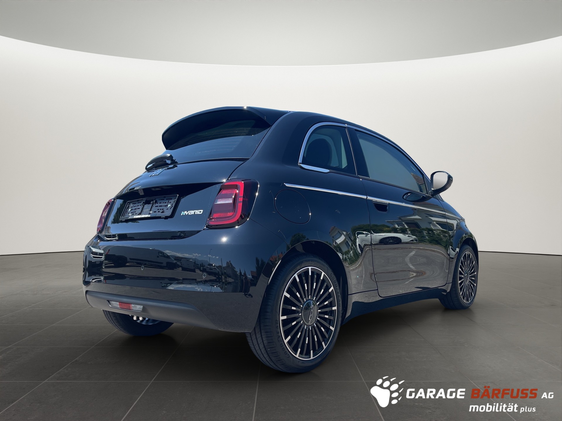 FIAT 500 1.0 Hybrid La Prima-image-4