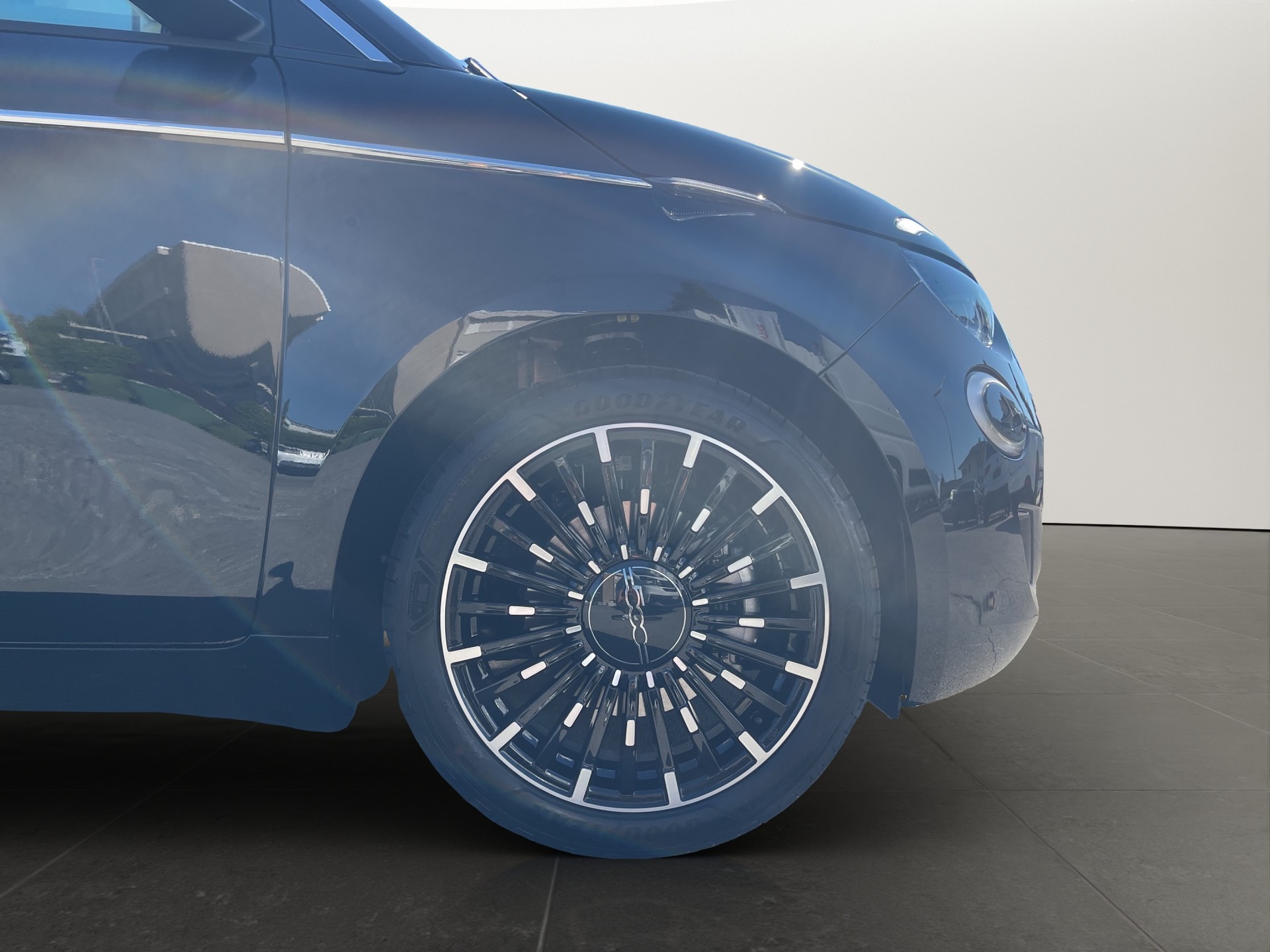 FIAT 500 1.0 Hybrid La Prima-image-16