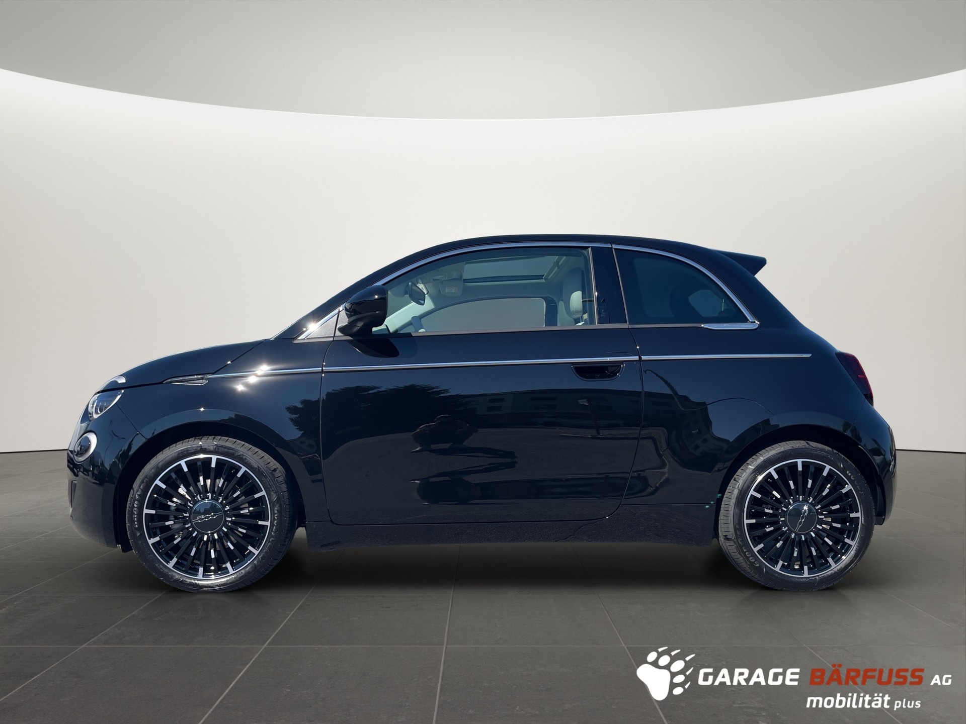 FIAT 500 1.0 Hybrid La Prima-image-1