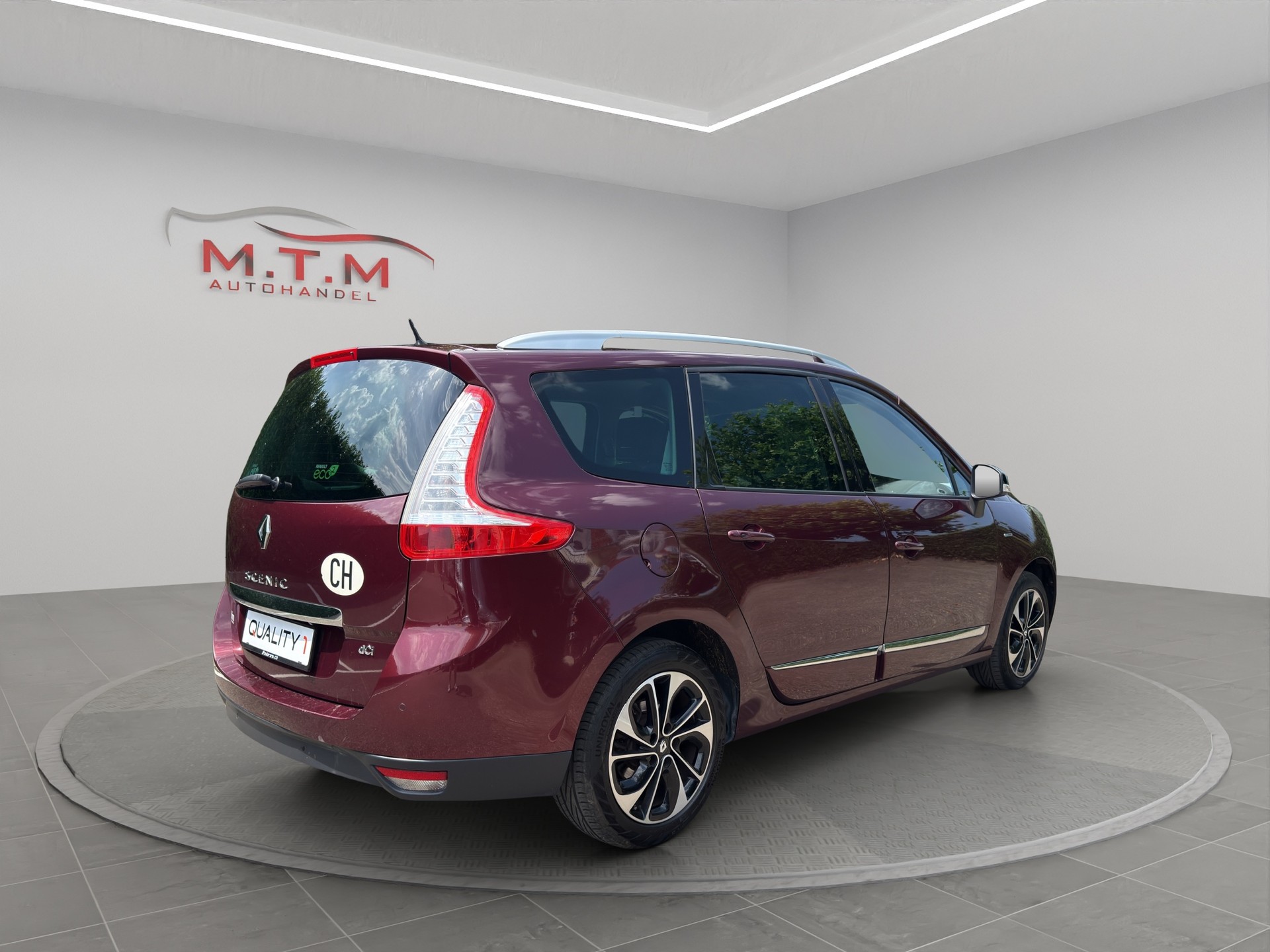 RENAULT Grand Scénic 1.6 dCi Bose-image-9