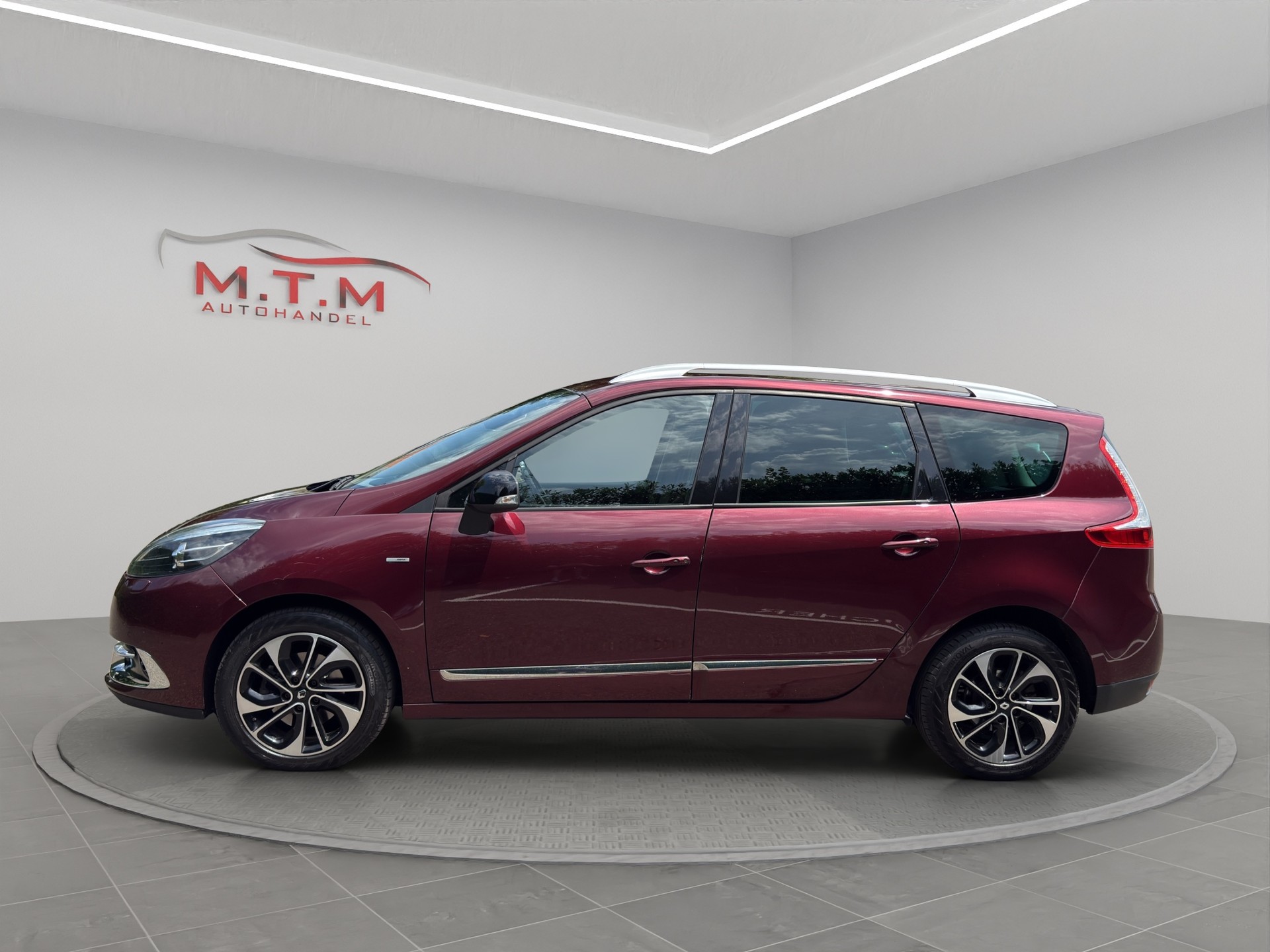 RENAULT Grand Scénic 1.6 dCi Bose-image-5