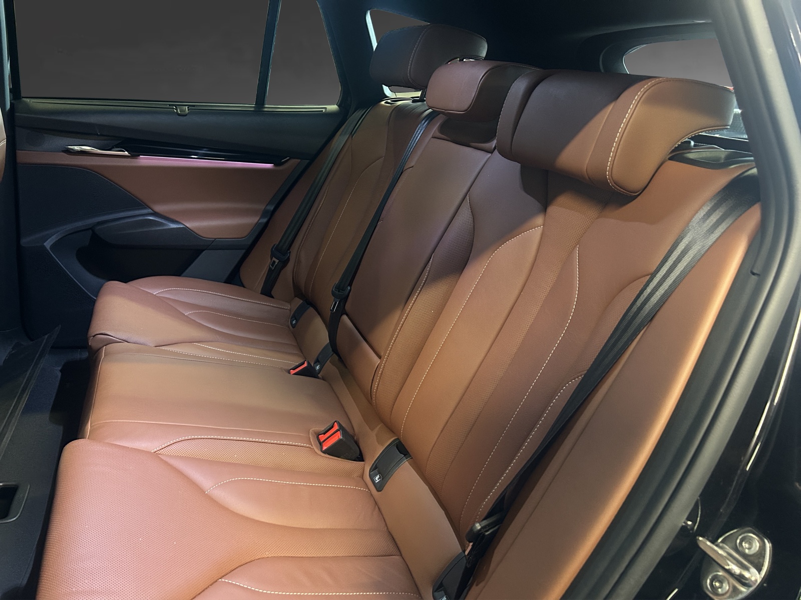 SKODA Enyaq iV 80x Founders Edition-image-6